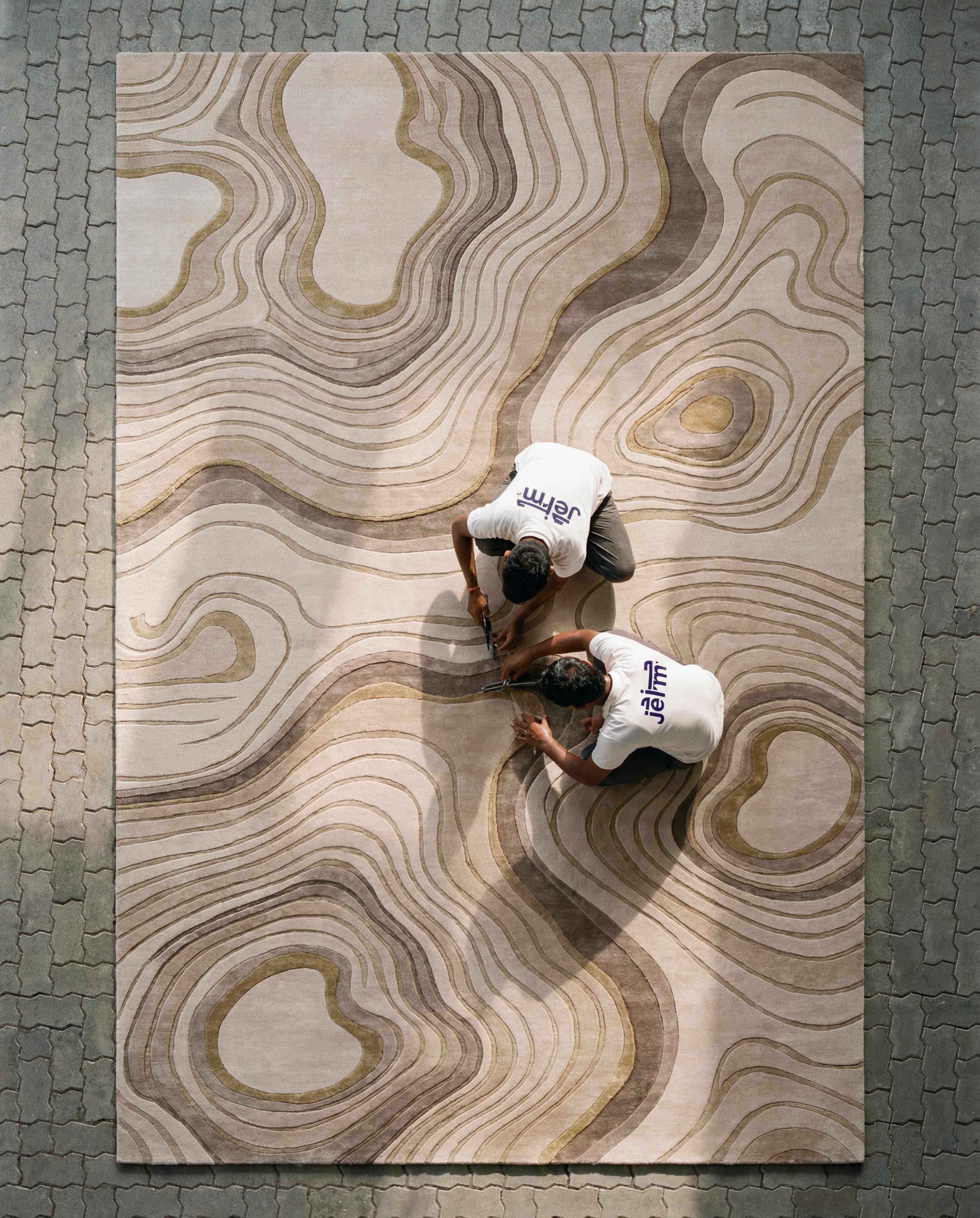 Jerm Hand-Tufted Rug 010