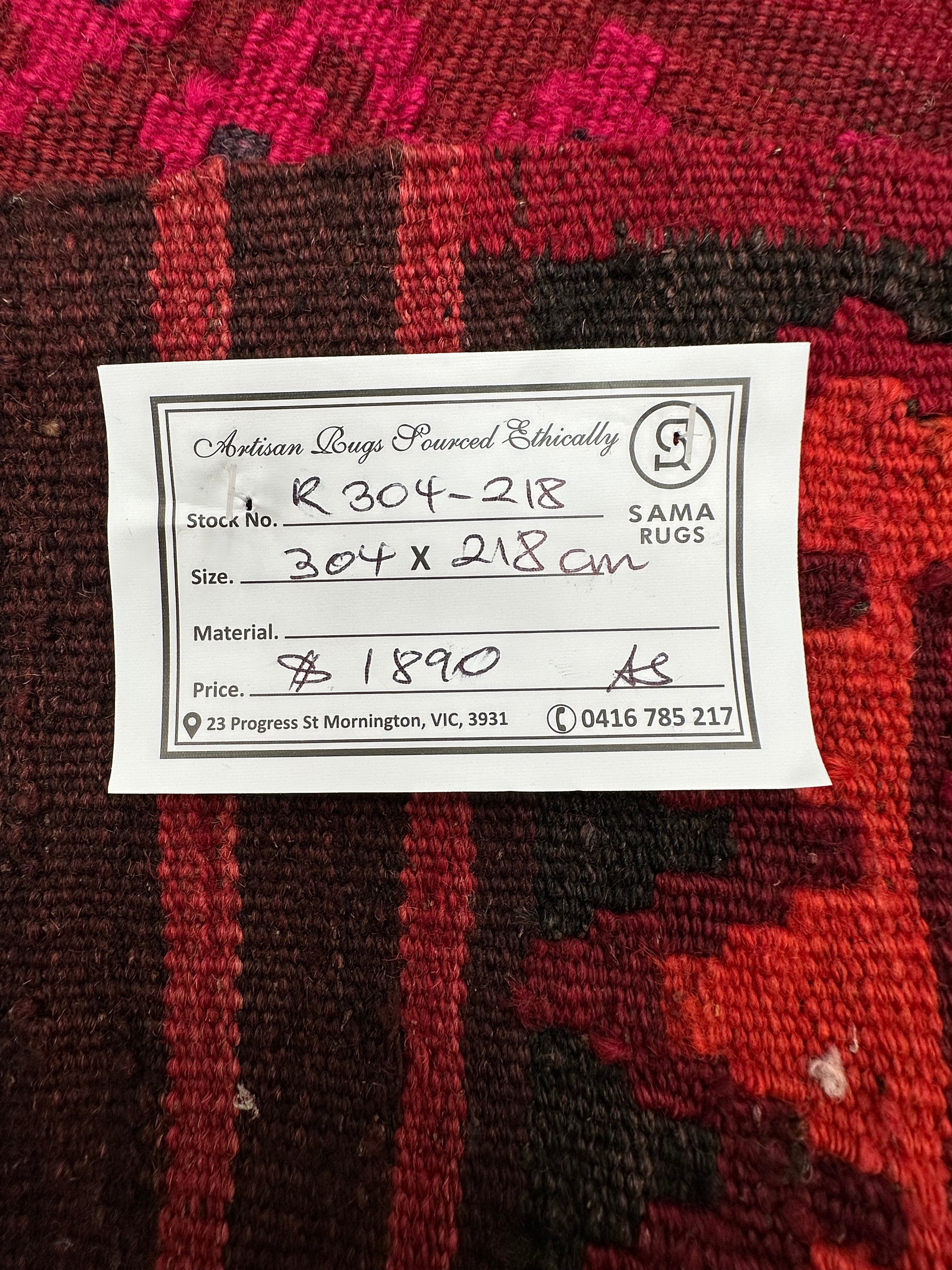 Kilim — 3.04 x 2.18