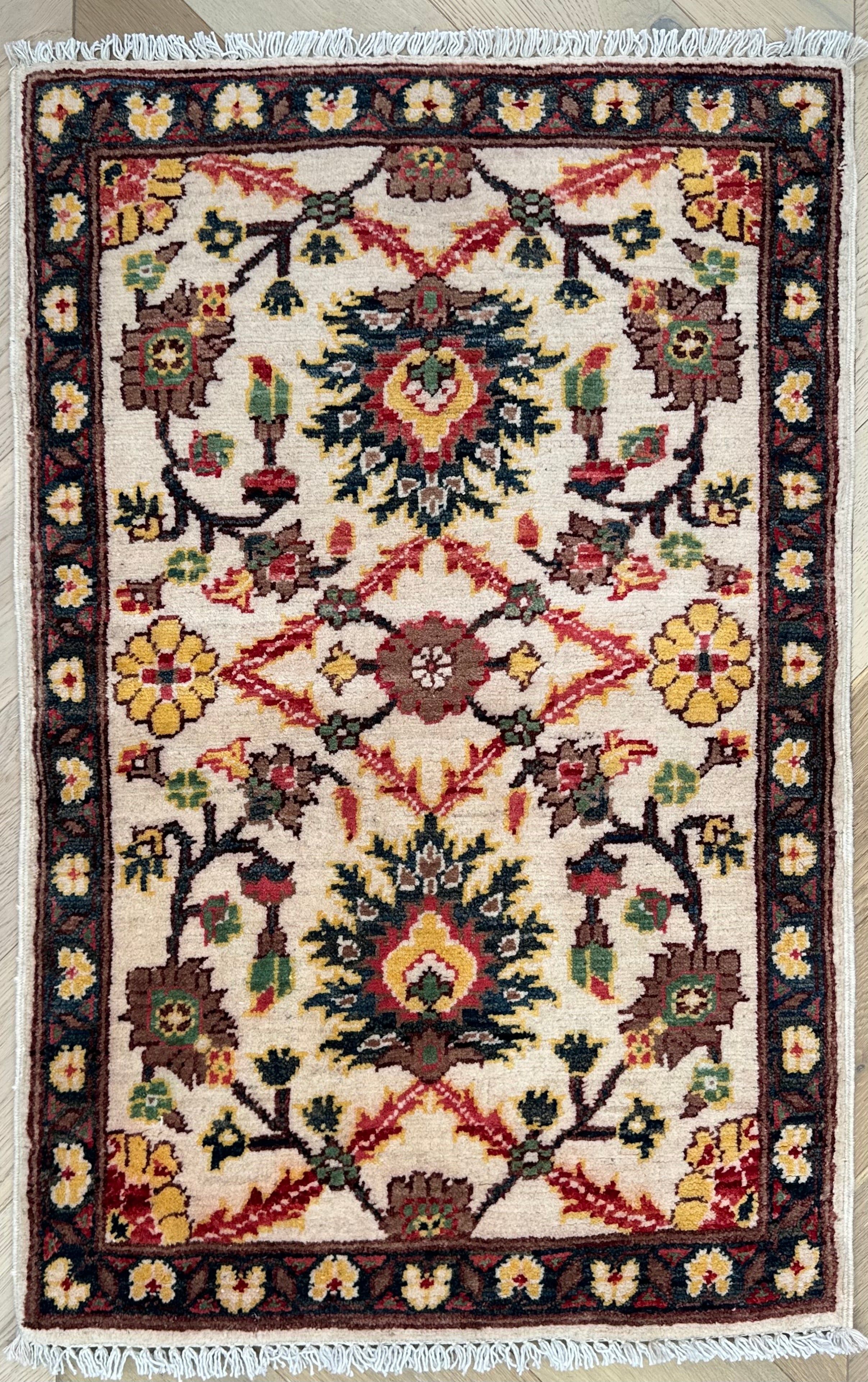 Chobi Afghan Handmade — 0.89 x 0.57