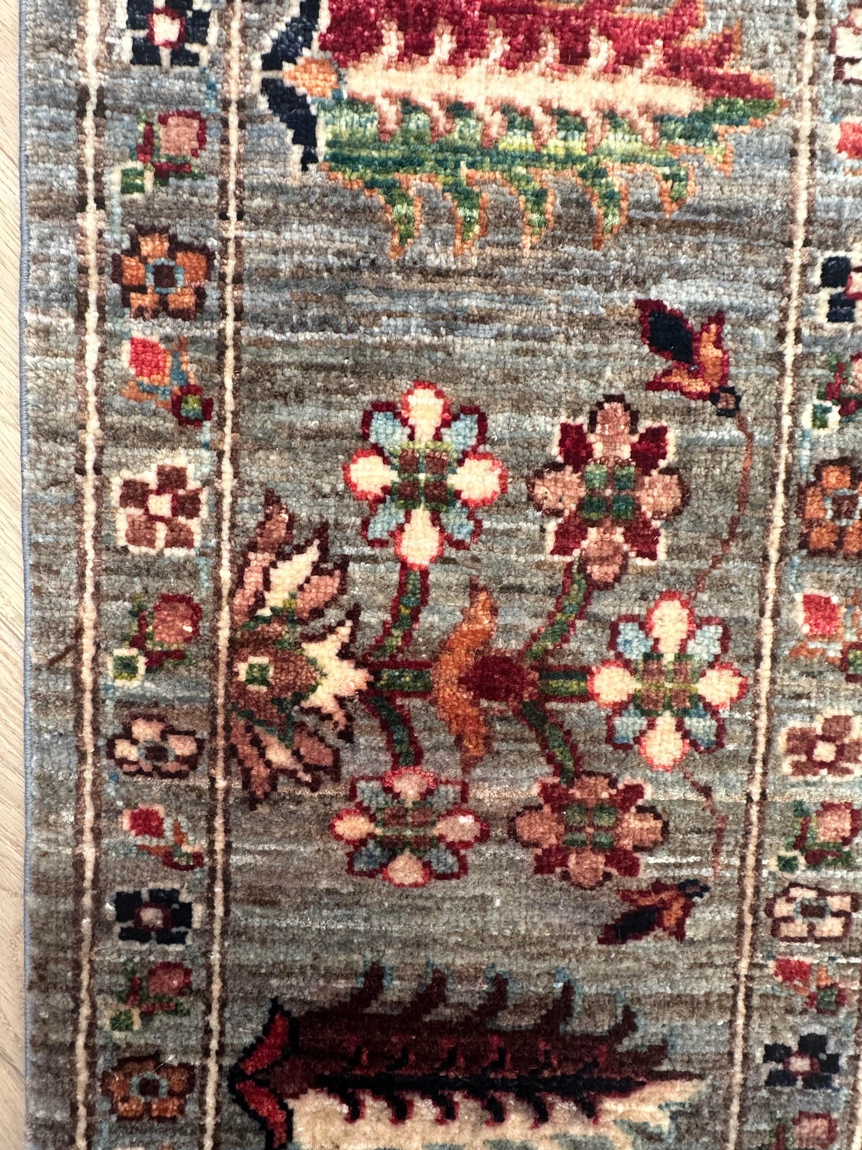 Afghan handmade rug,Chobi. Size:331x249cmk