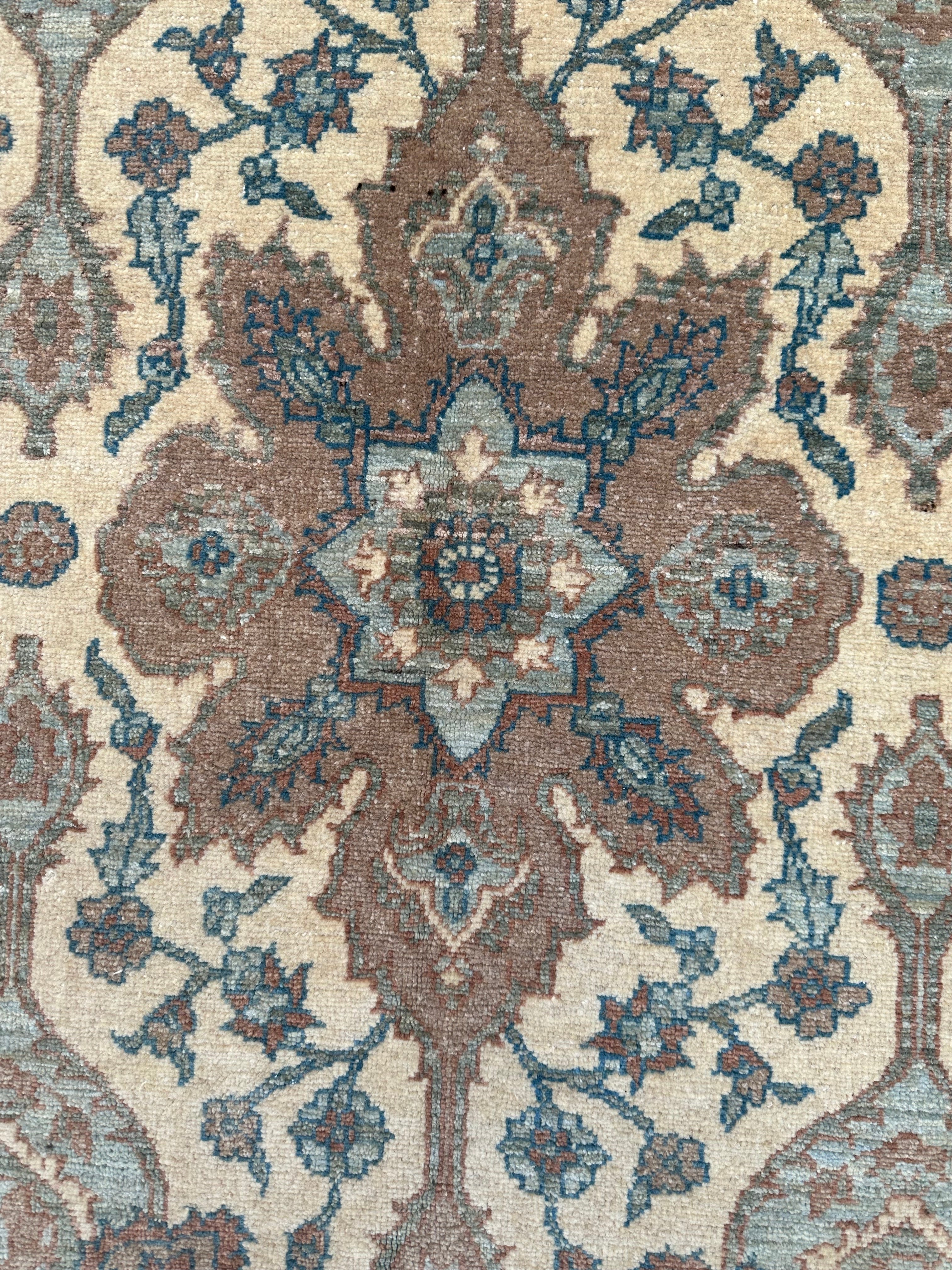 Afghan handmade rug,Chobi. Size:324x252cm