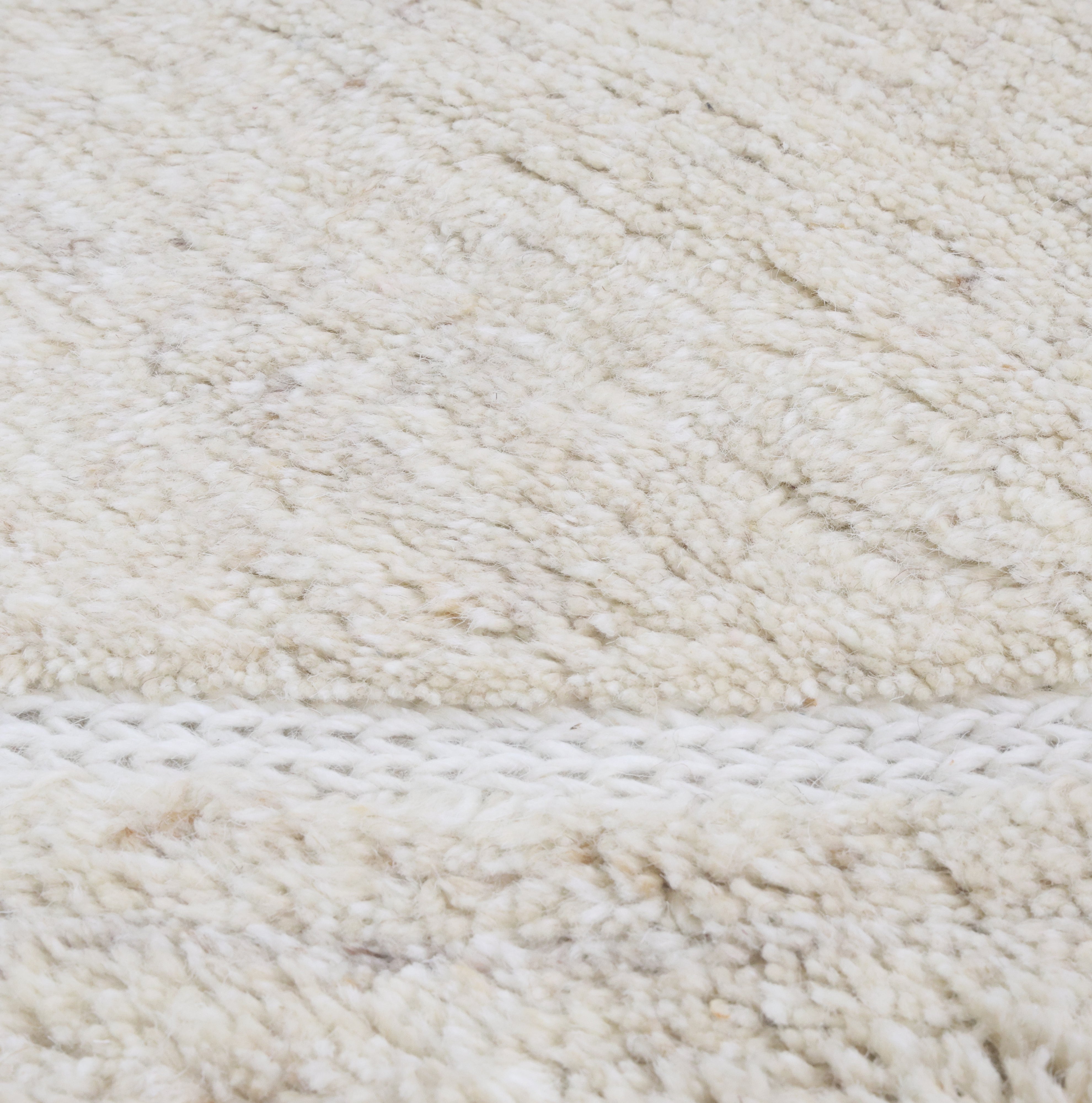 Beige Pebble Round