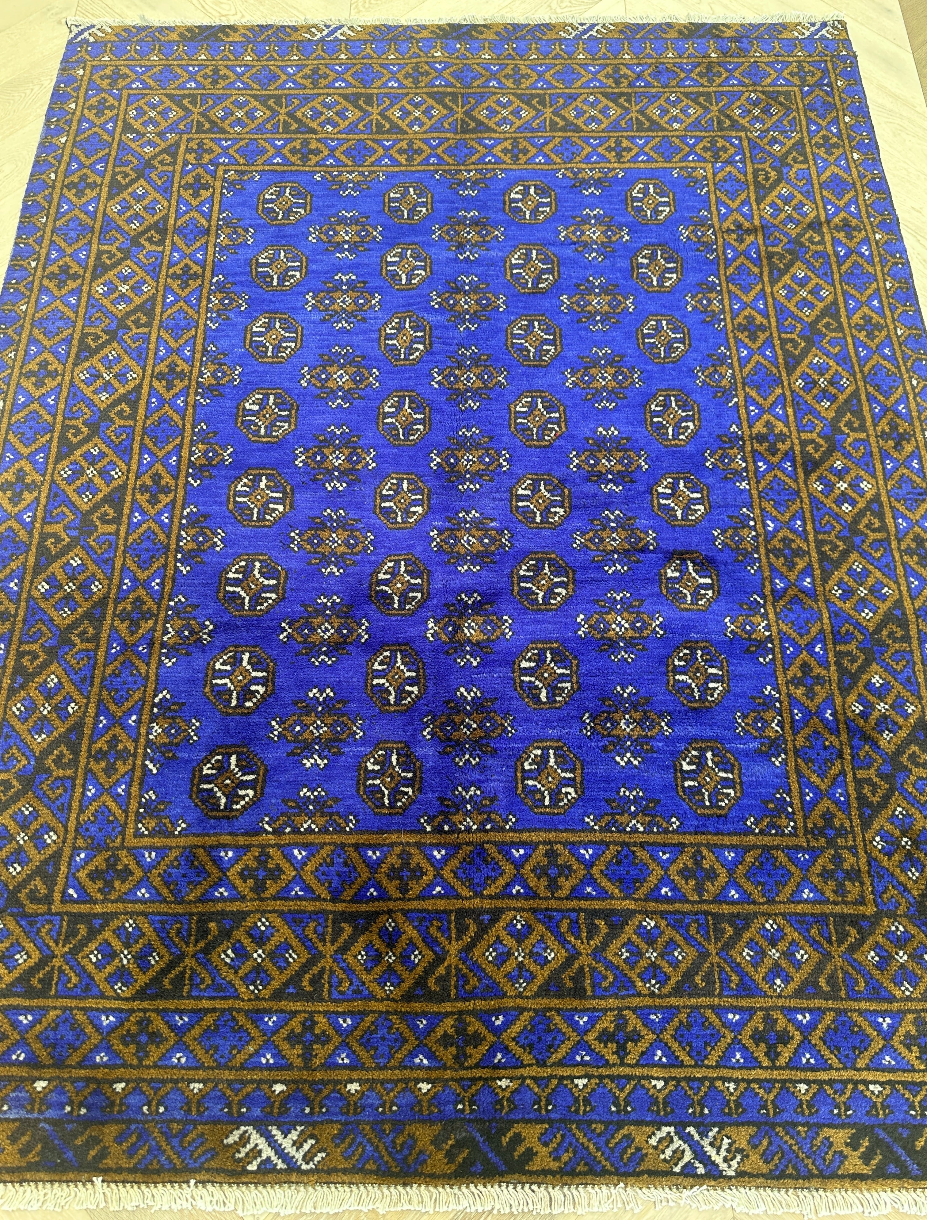 Afghan handmade rug,Chobi. Size: 195x155 cm