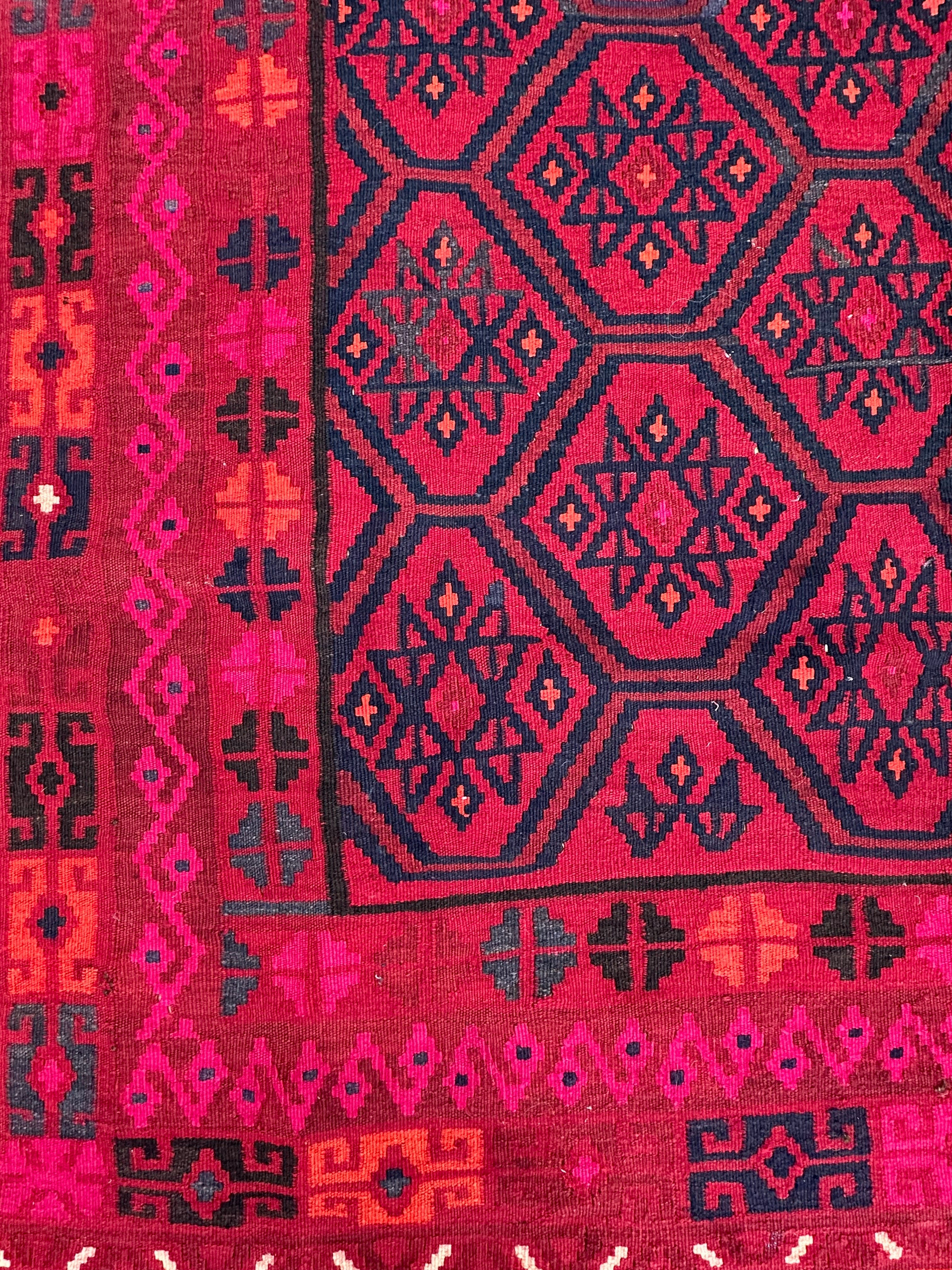 Kilim — 3.04 x 2.18