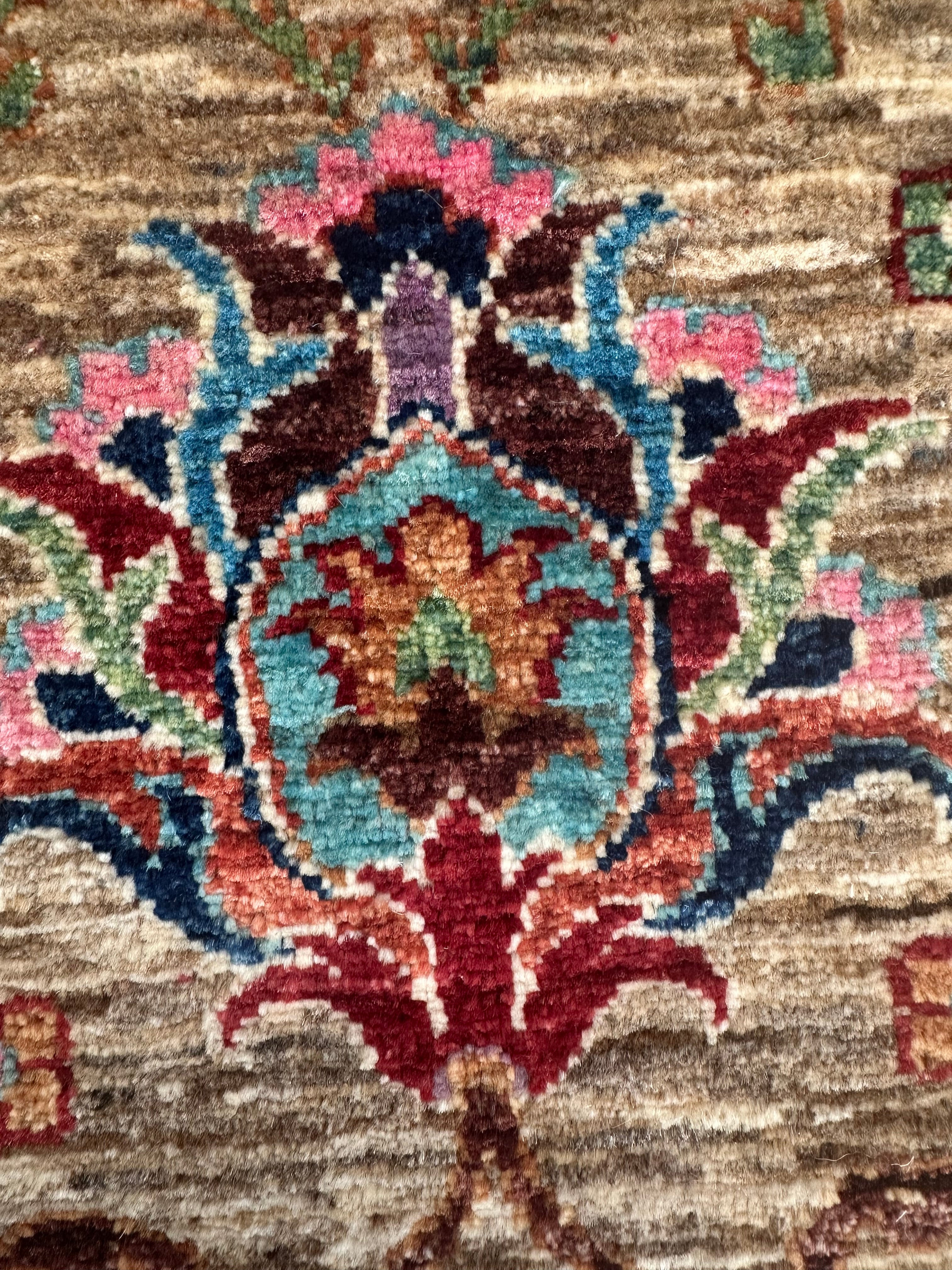Afghan handmade rug,Chobi. Size:340x256j cm