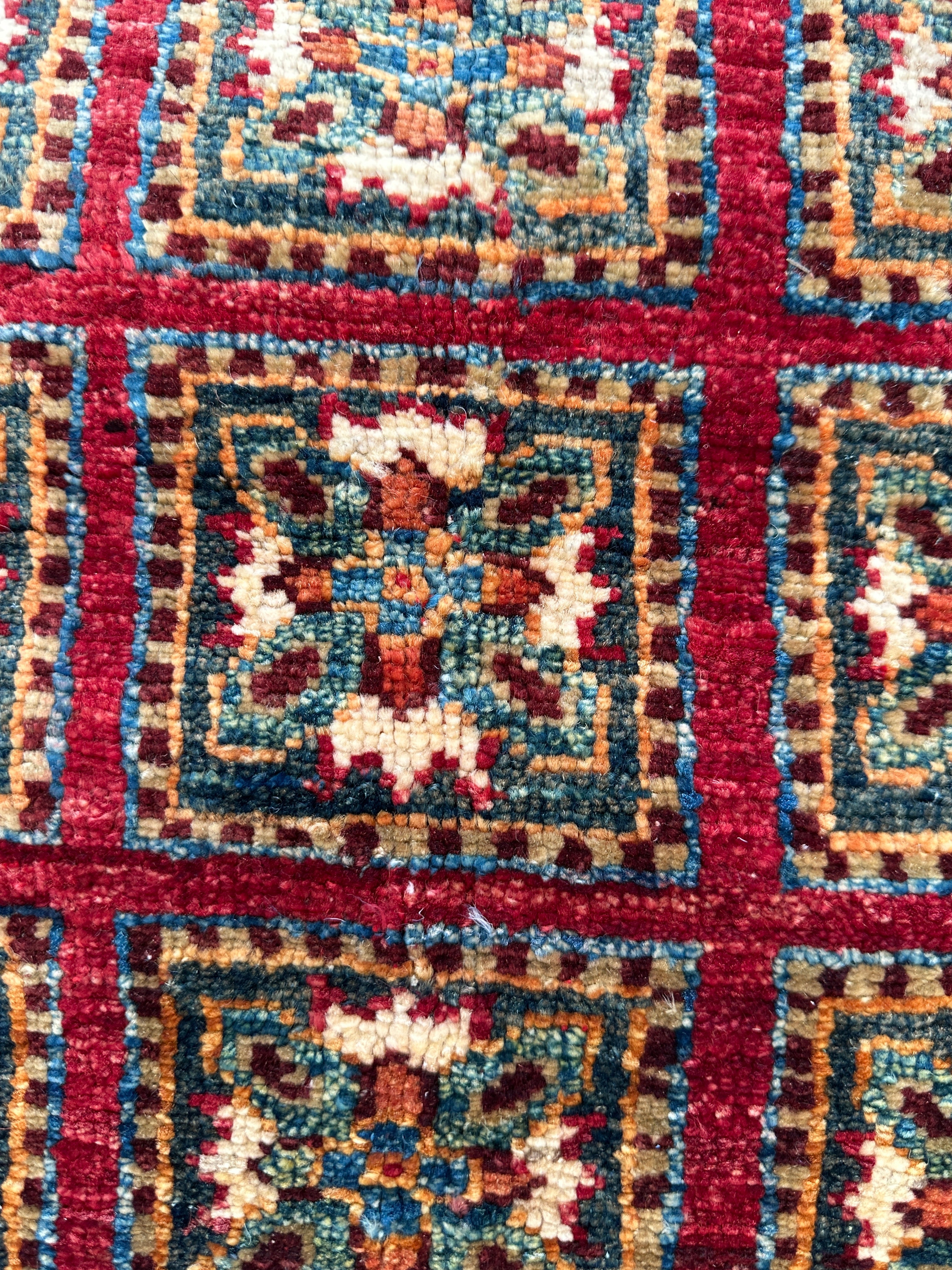 Afghan handmade rug,Chobi . Size: 260x184 cm