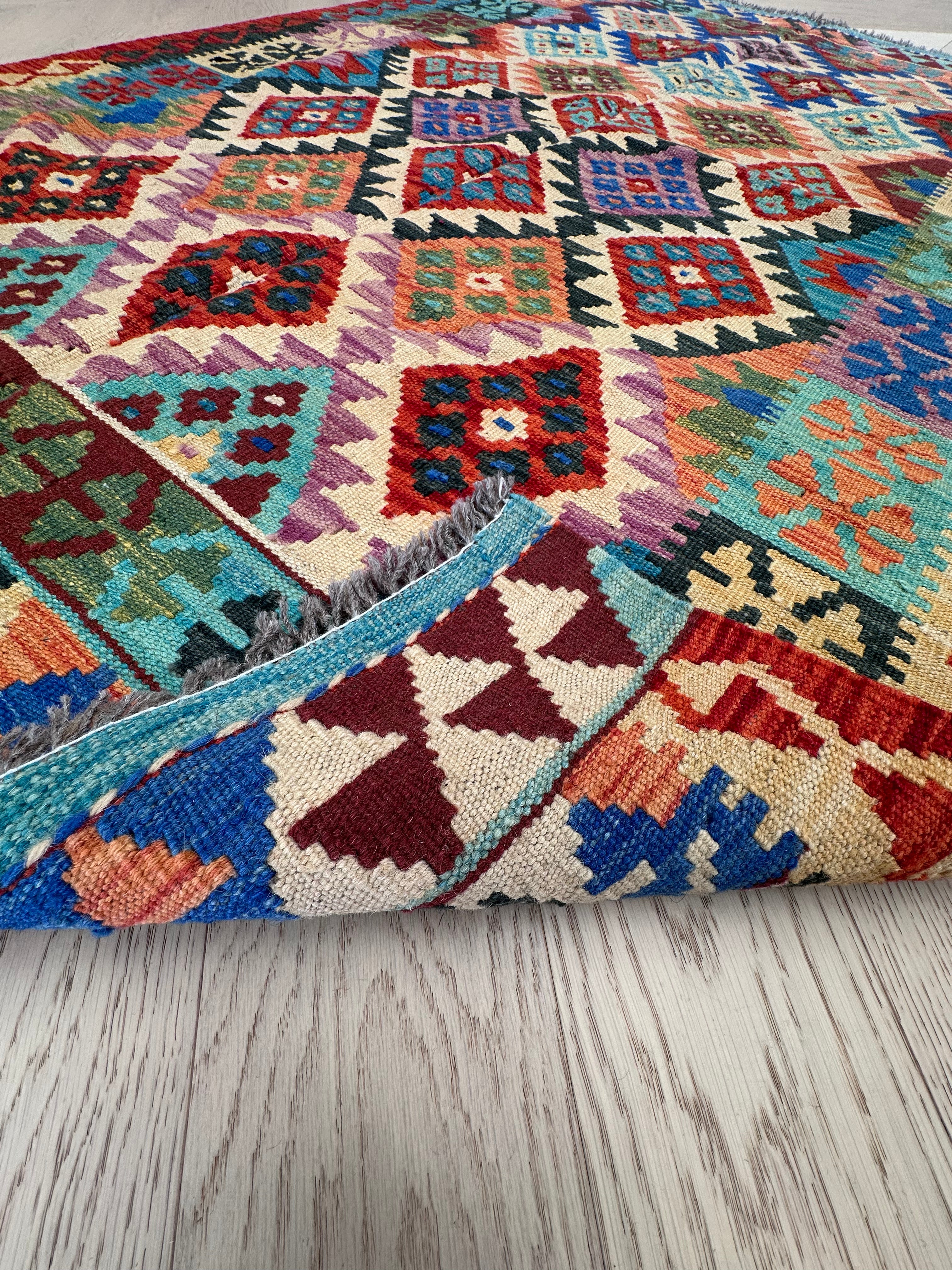 Chobi Afghan Handmade — 1.83 x 1.22