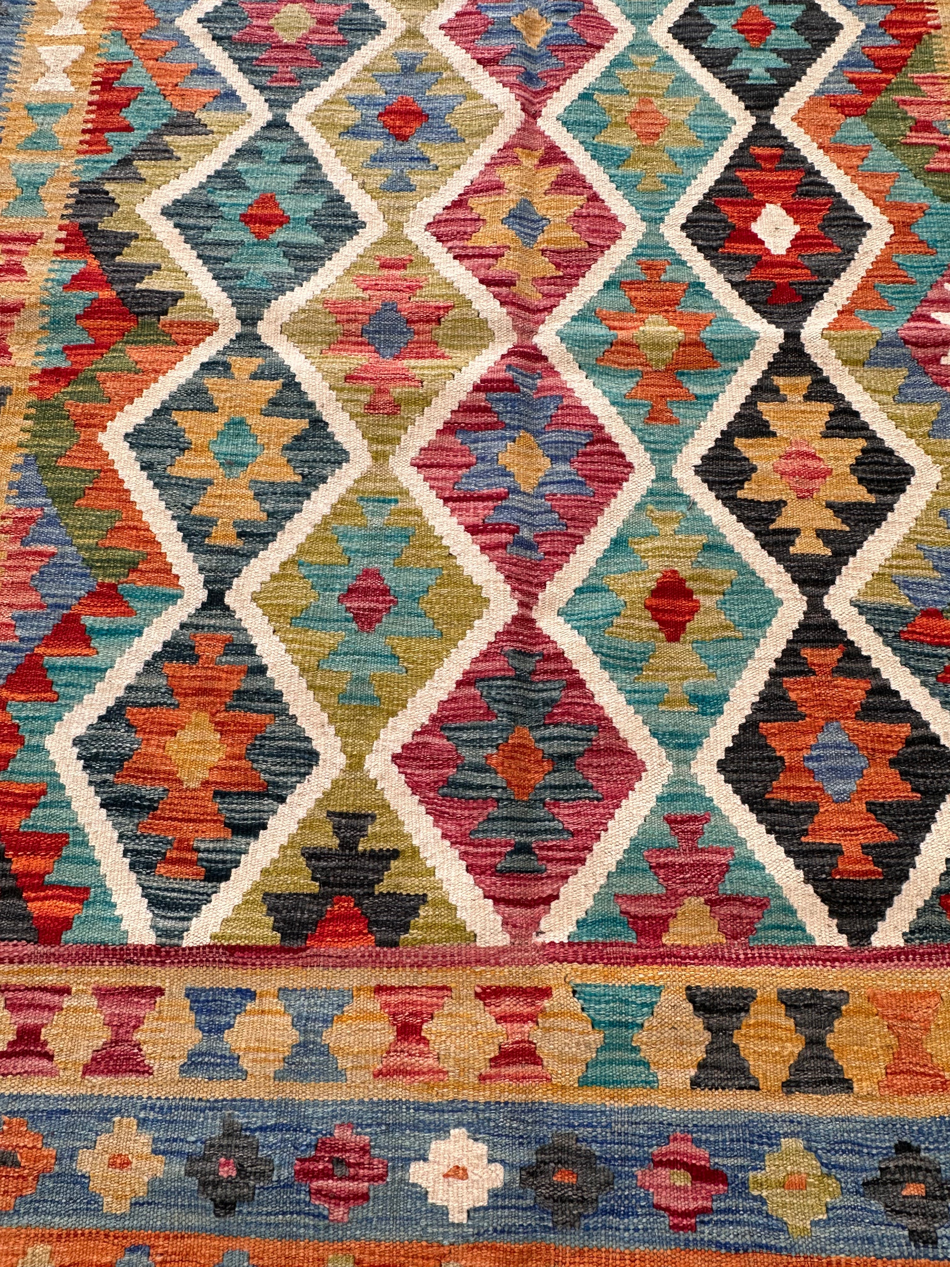 Chobi Afghan Handmade — 3.03 x 1.92