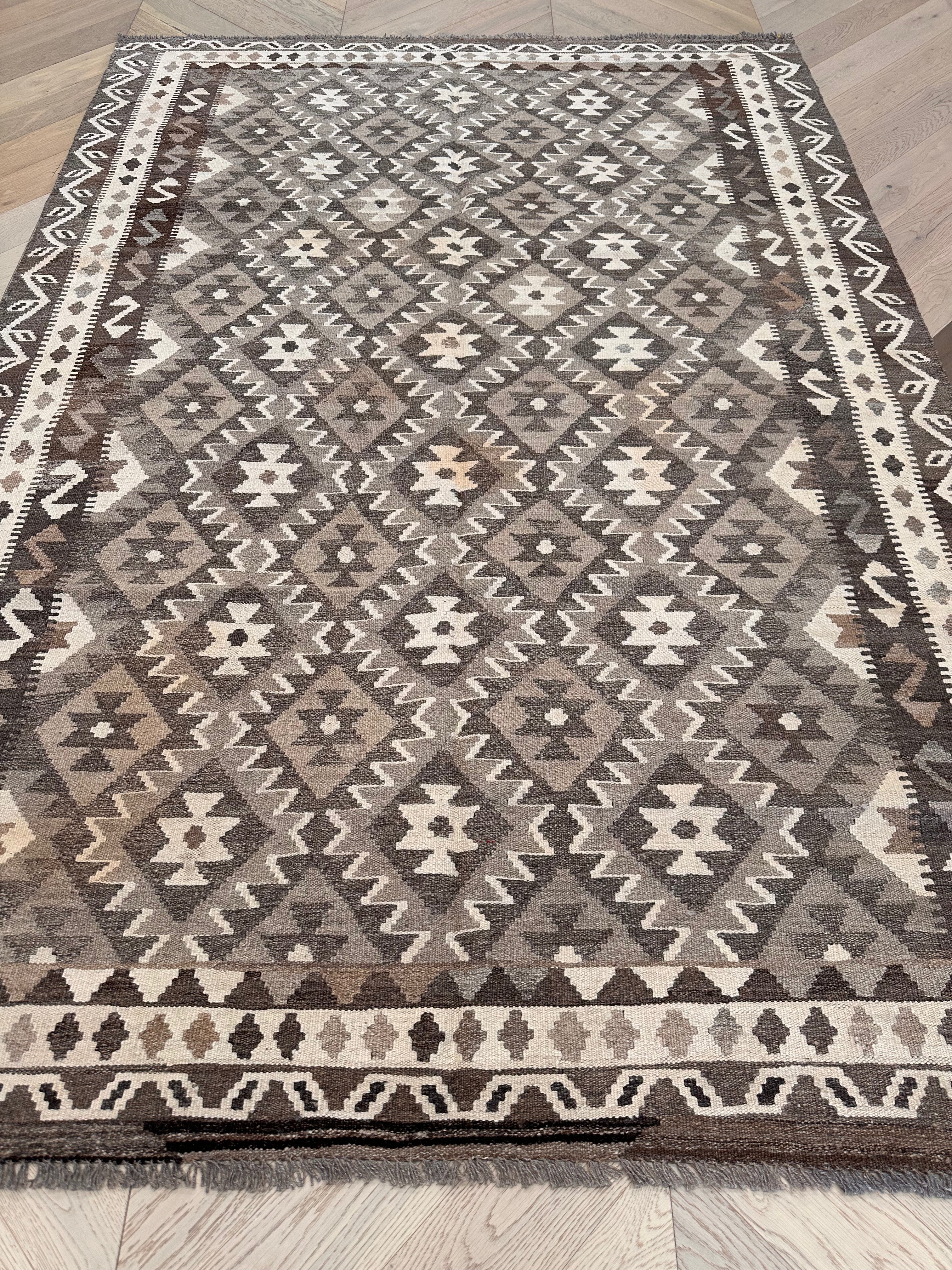 Chobi Afghan Handmade — 2.52 x 1.73