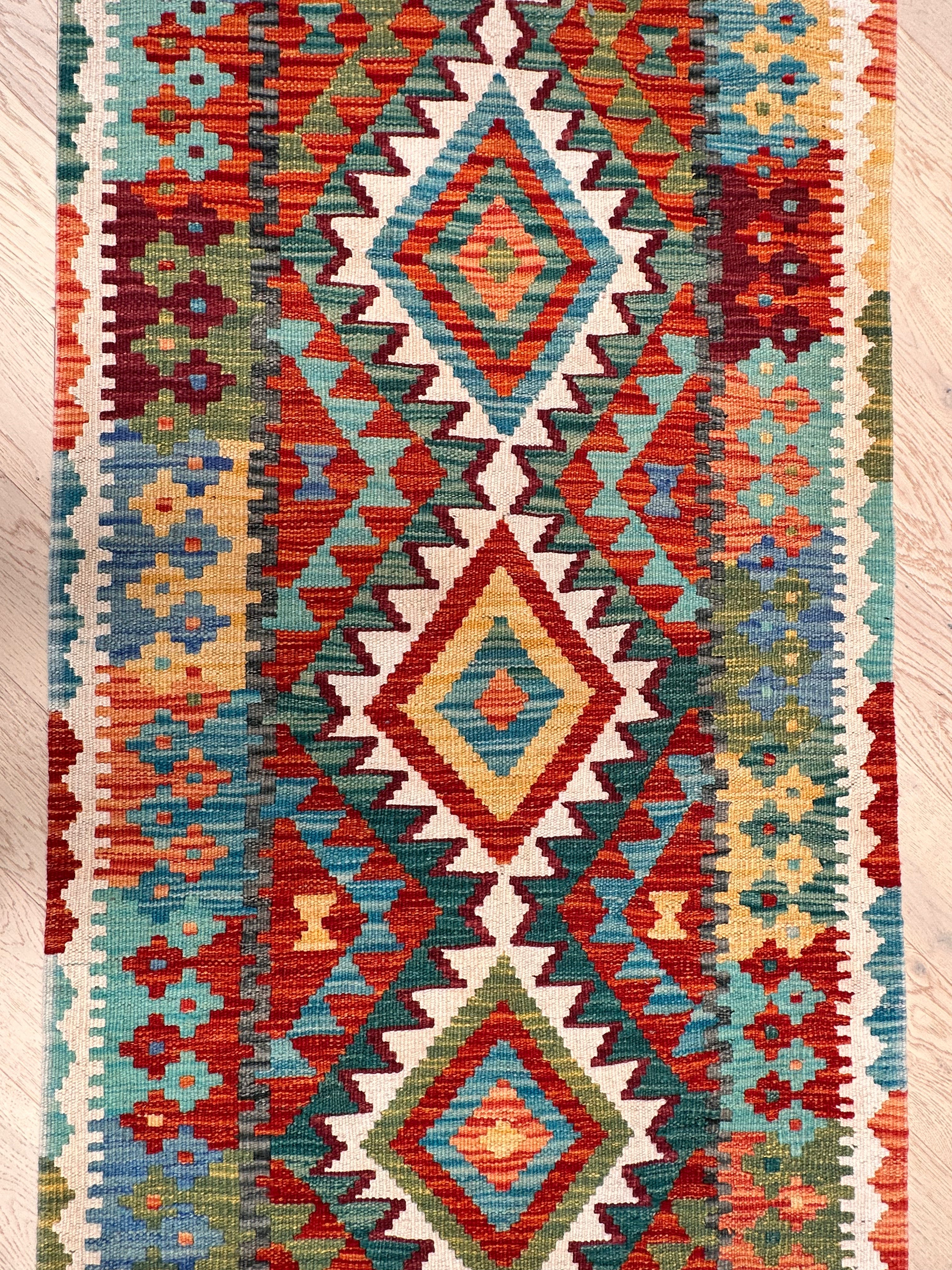 Chobi Afghan Handmade — 3.95 x 0.80