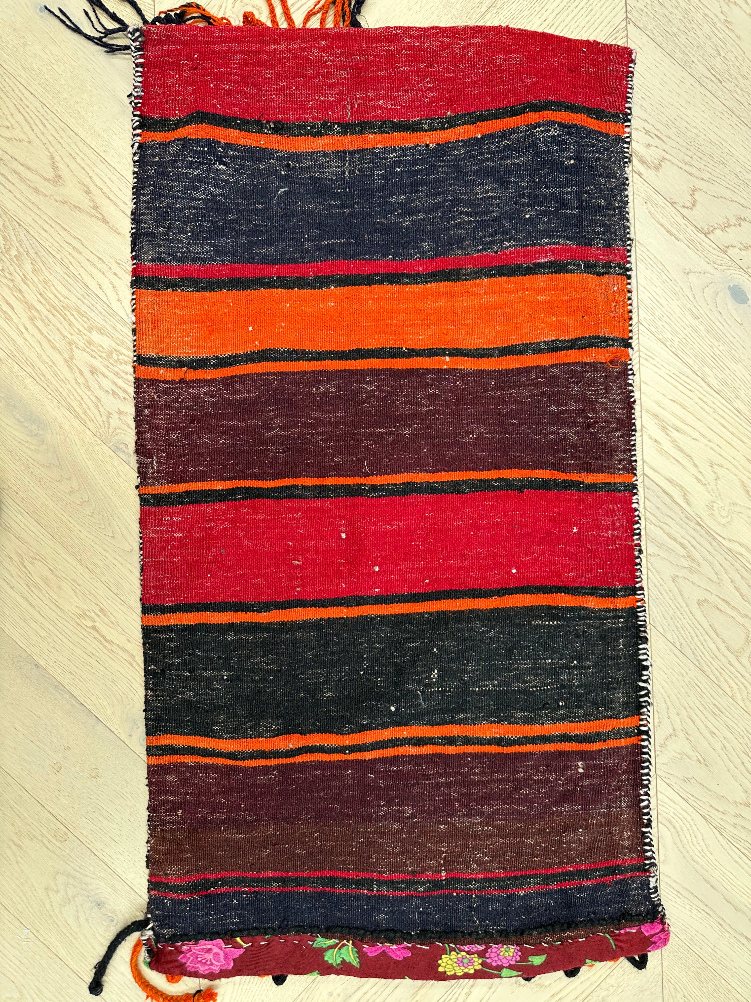 Afghan Handmade — 1.10 x 0.58