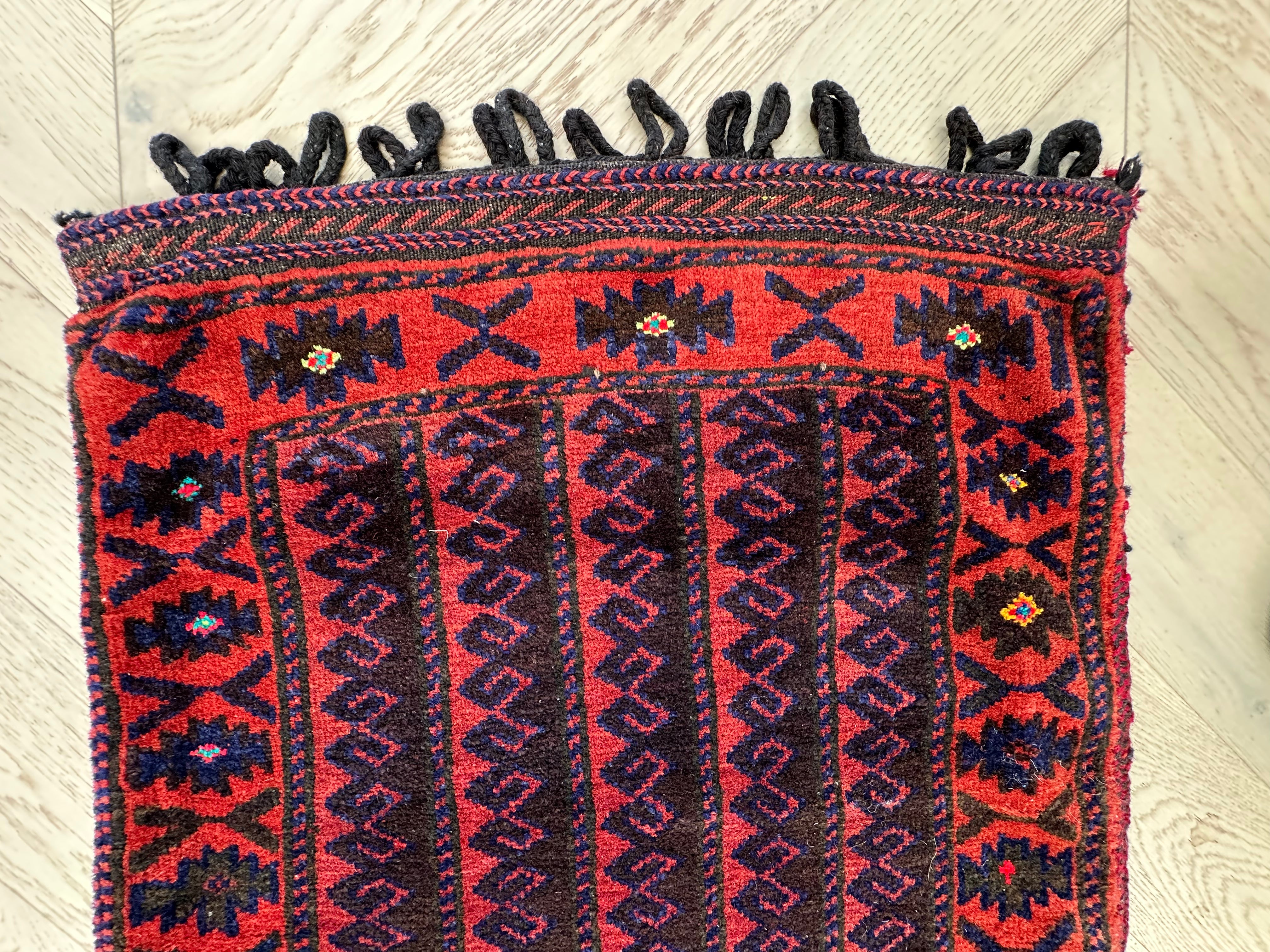 Afghan Handmade — 1.10 x 0.57