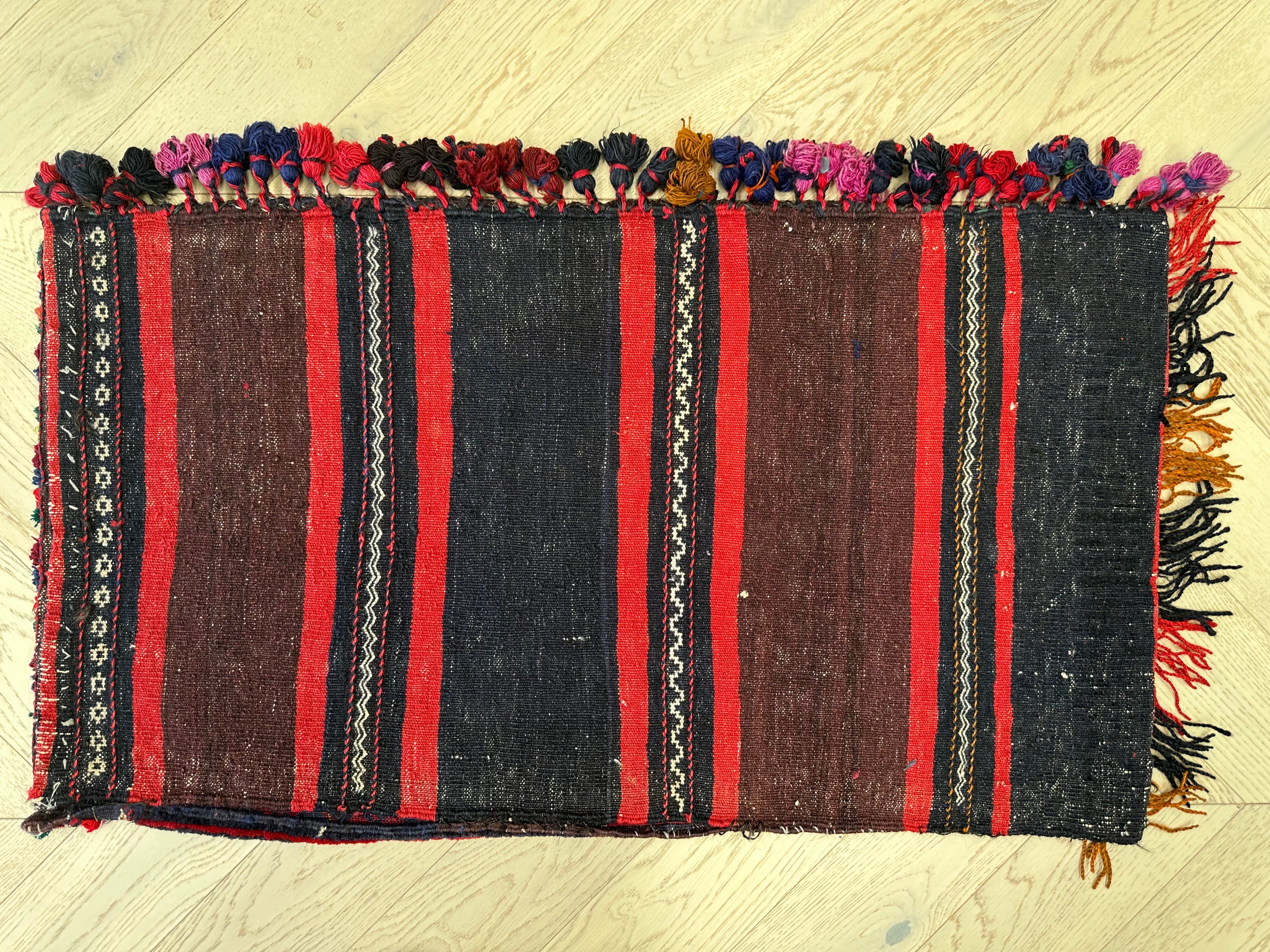 Afghan Handmade — 1.00 x 0.56