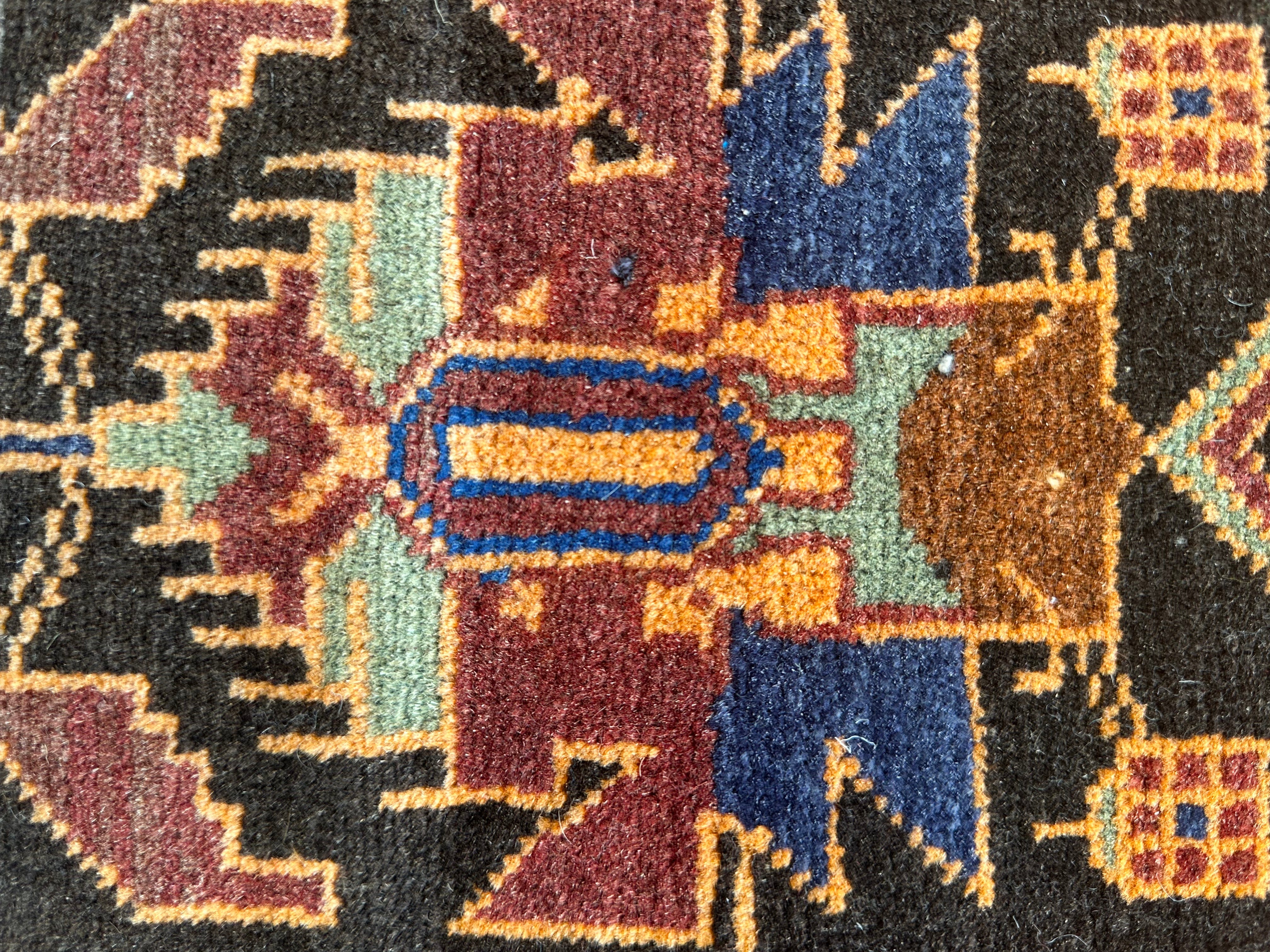 Afghan handmade rug,Chobi. Size:208x116 cm