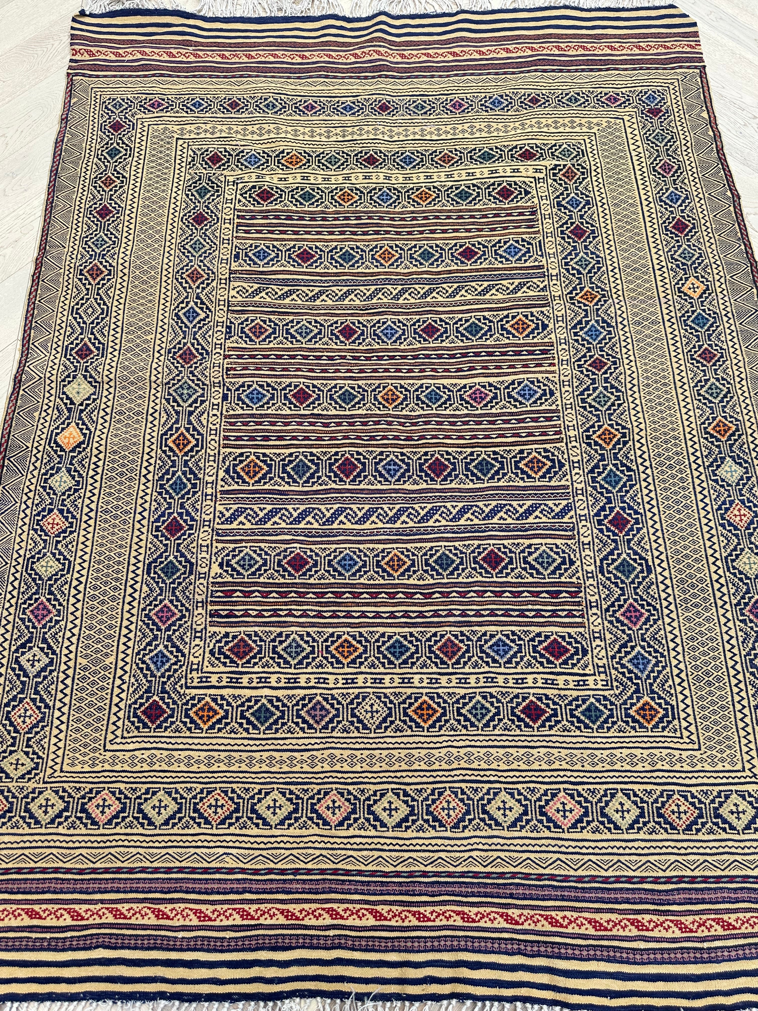 Yellow Handmade Herati Sumak Rug | — 1.90 x 1.37