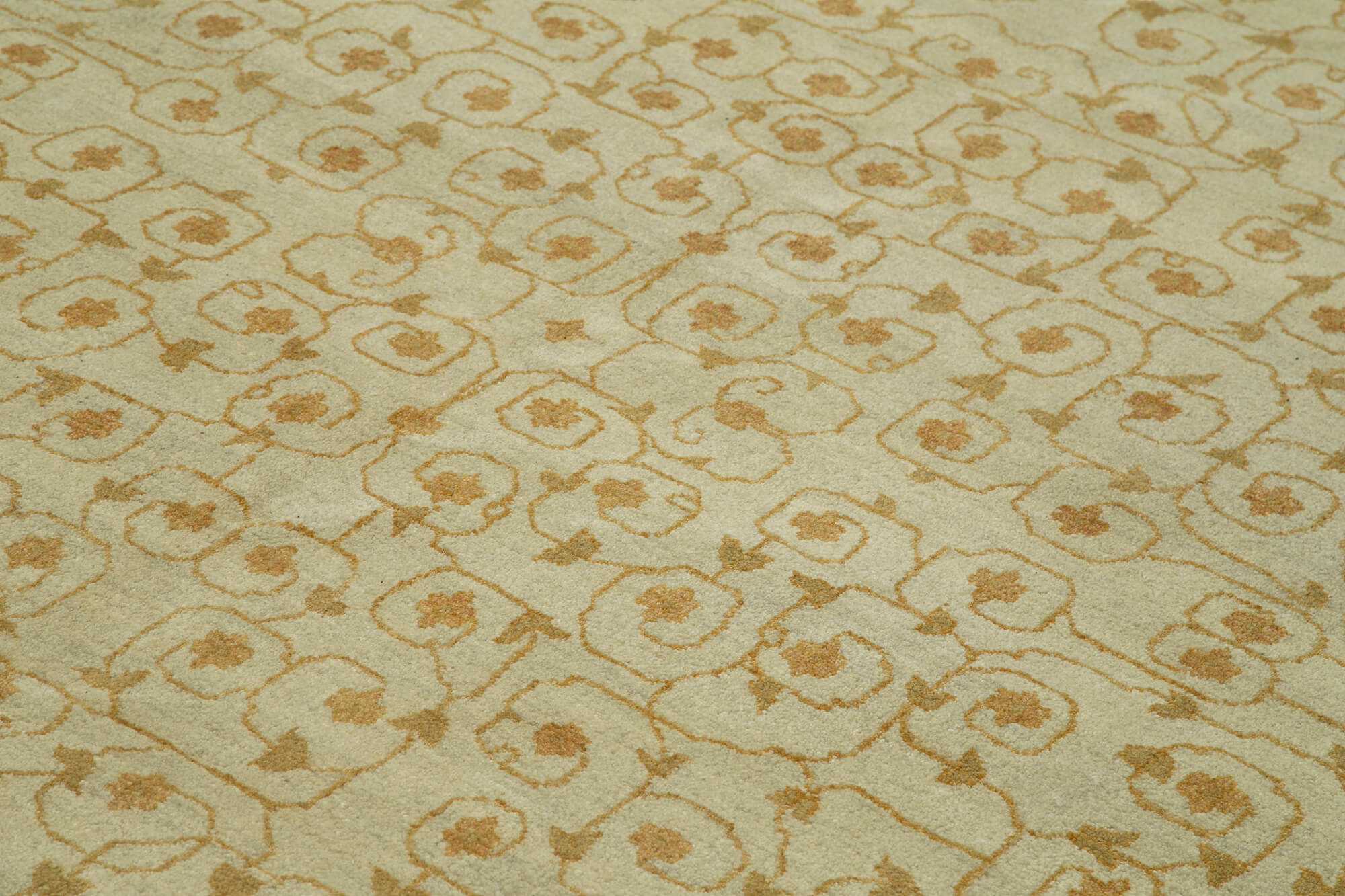 Bisque Oushak — 3.07 x 4.00