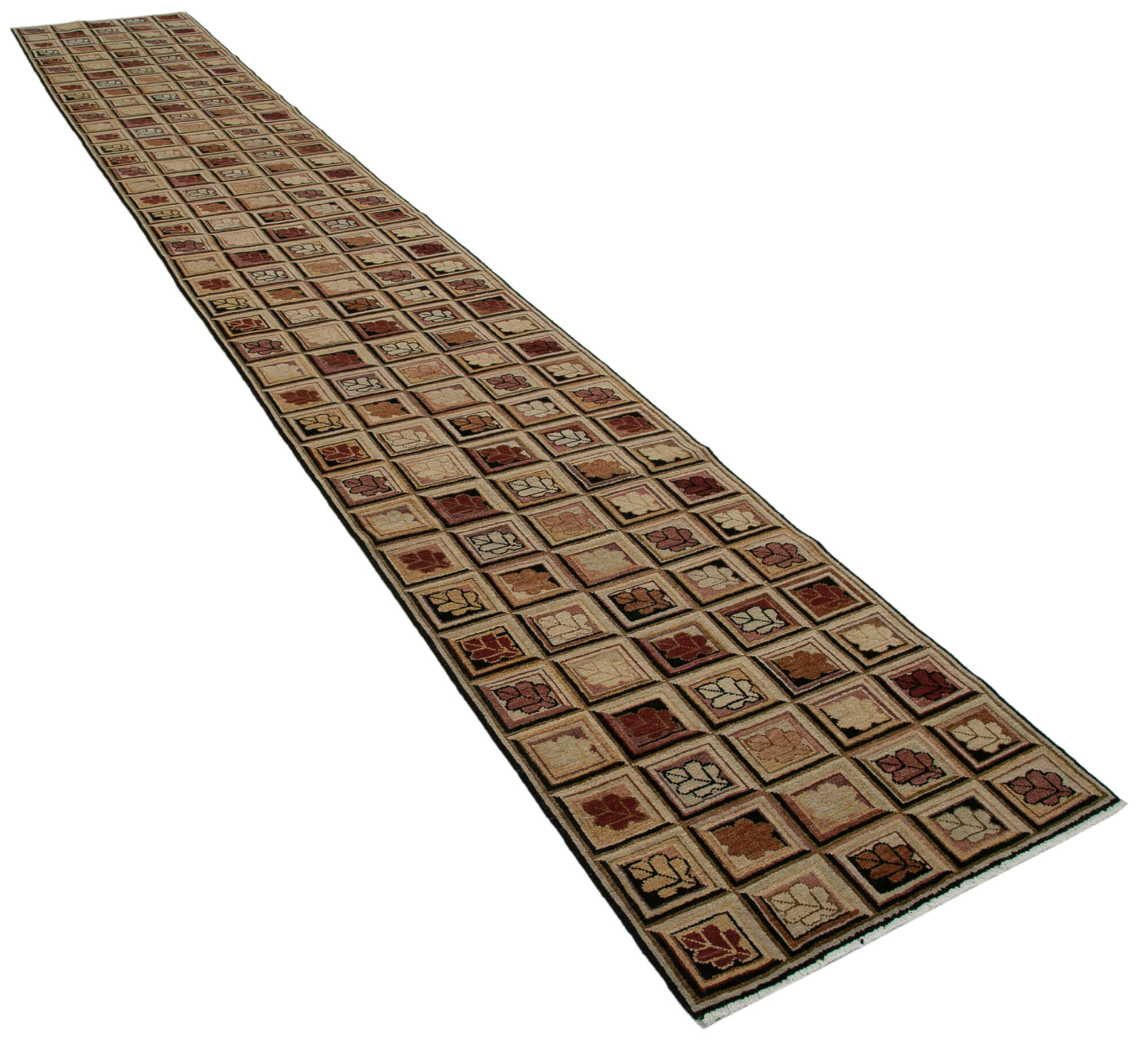 Champagne Oushak Runner — 0.77 x 4.87