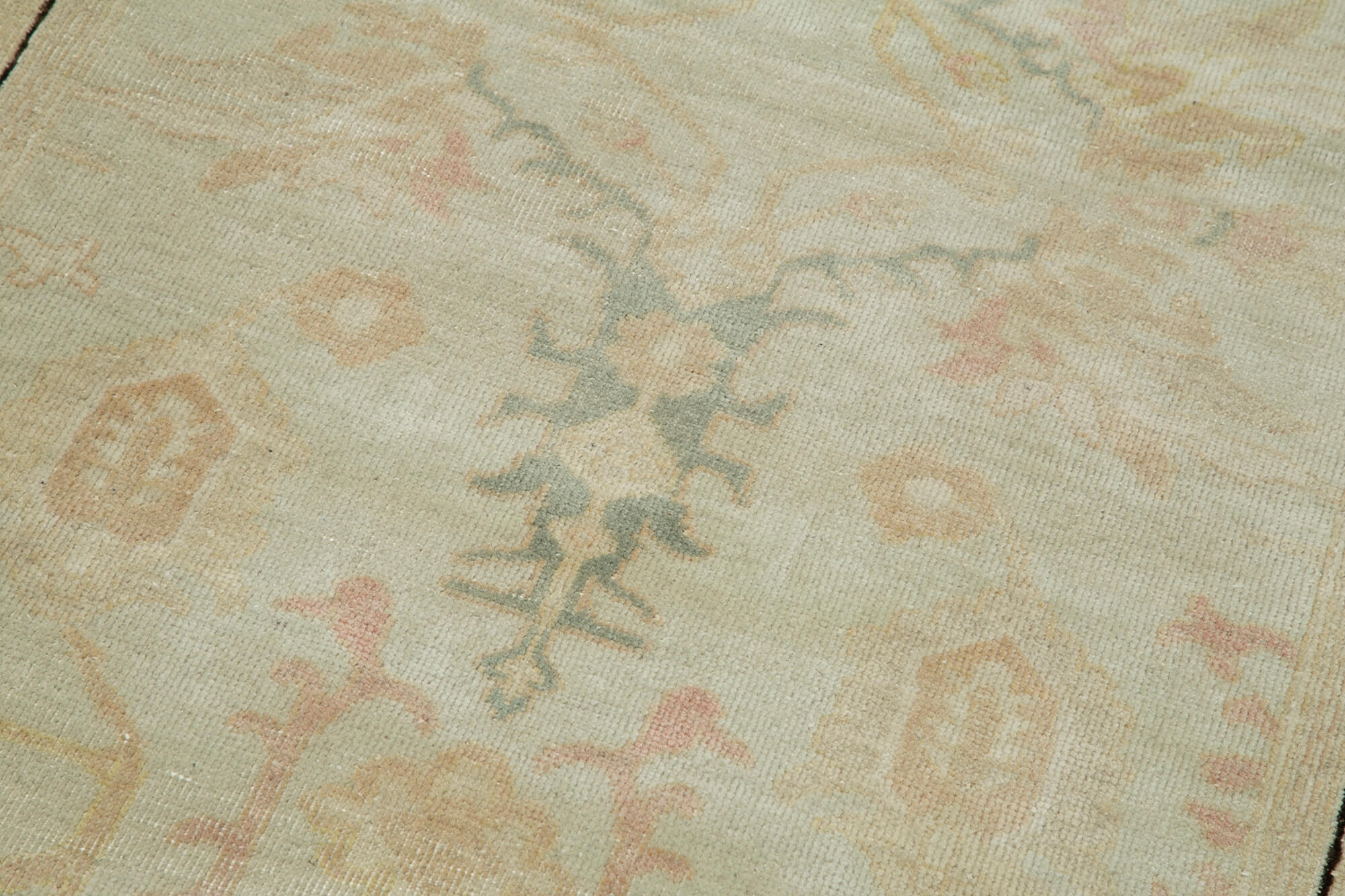 Pearl Oushak Runner — 0.87 x 3.57