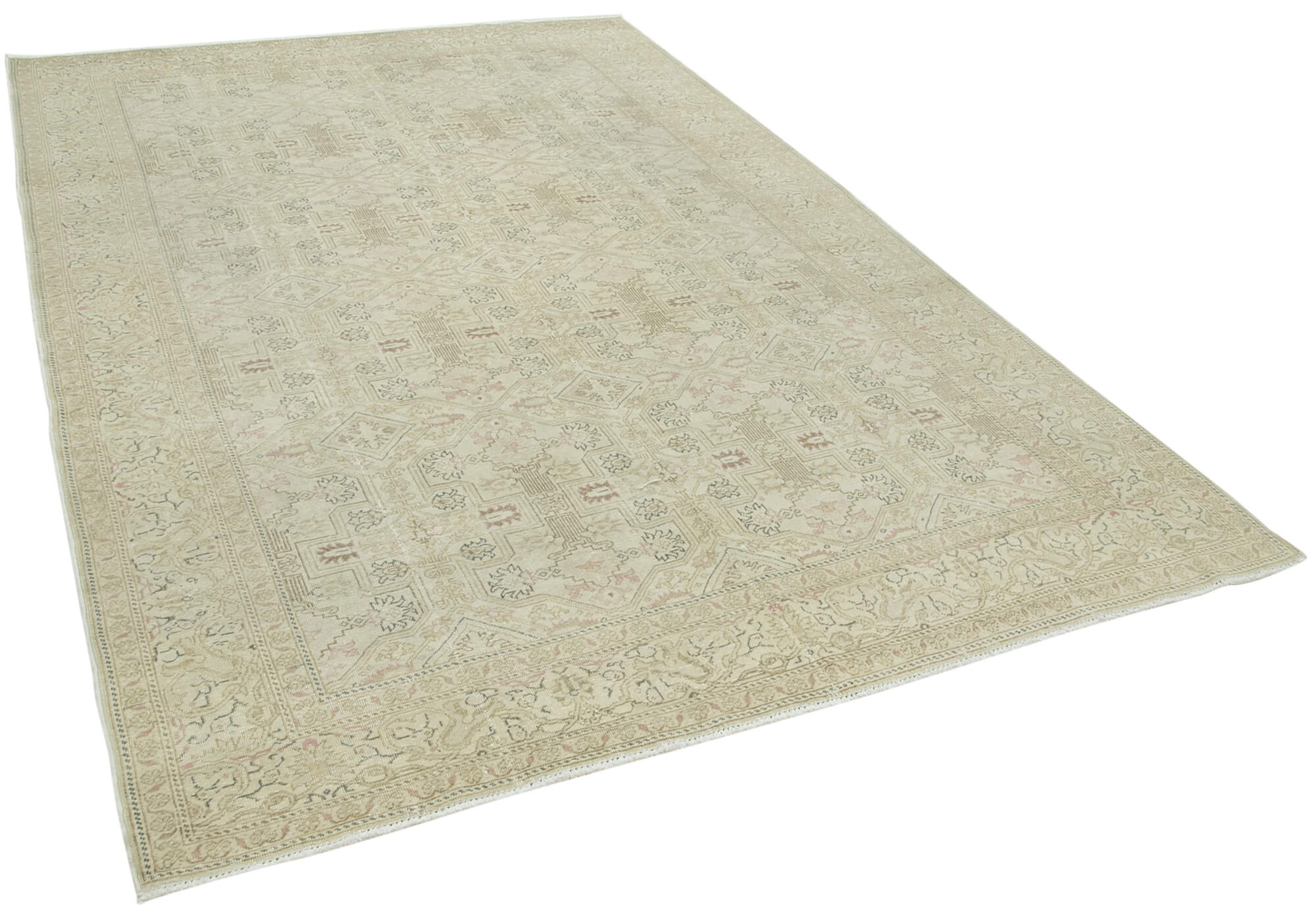 Bisque Kayseri — 1.96 x 2.96