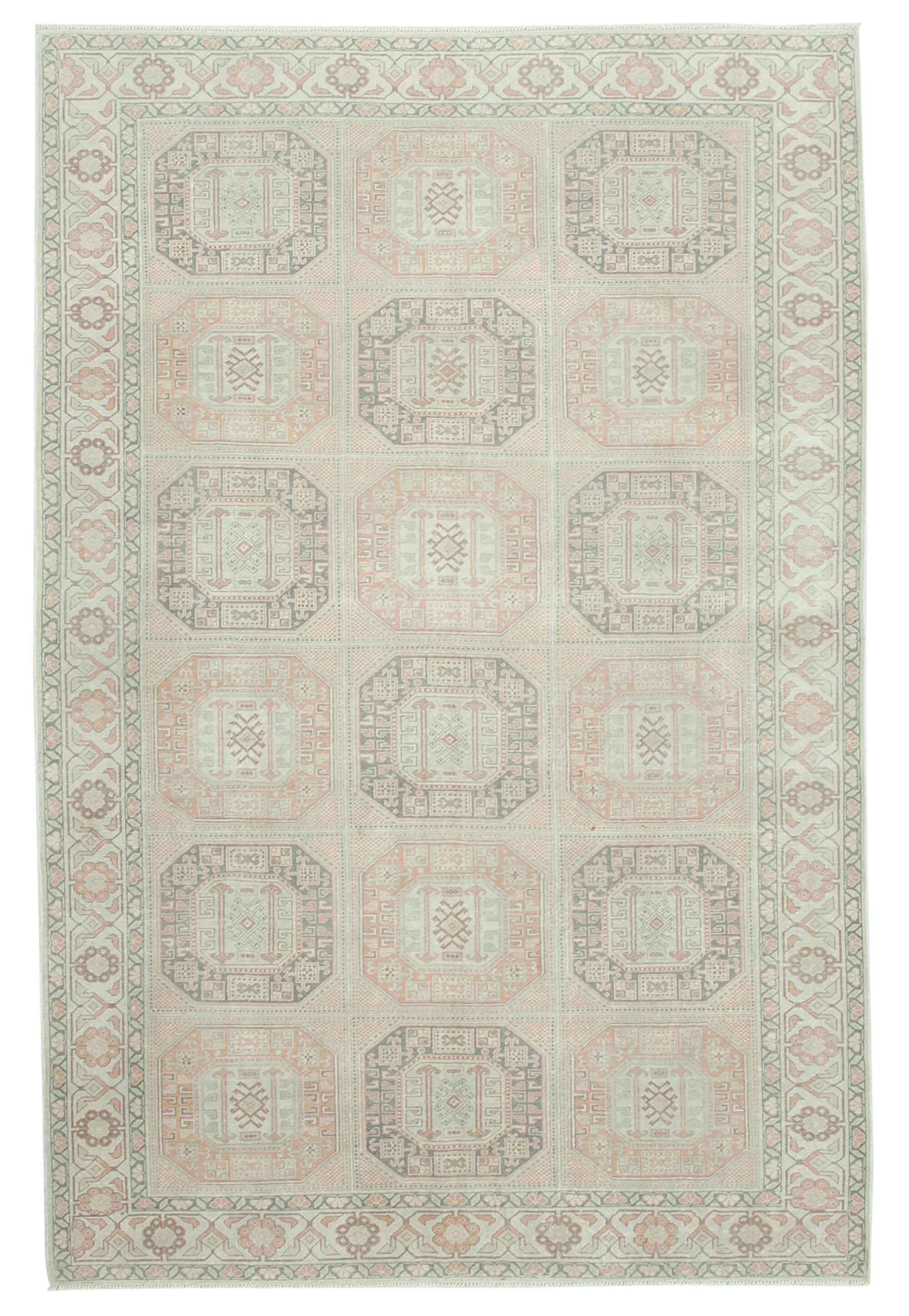 Parchment Kayseri — 1.98 x 2.97