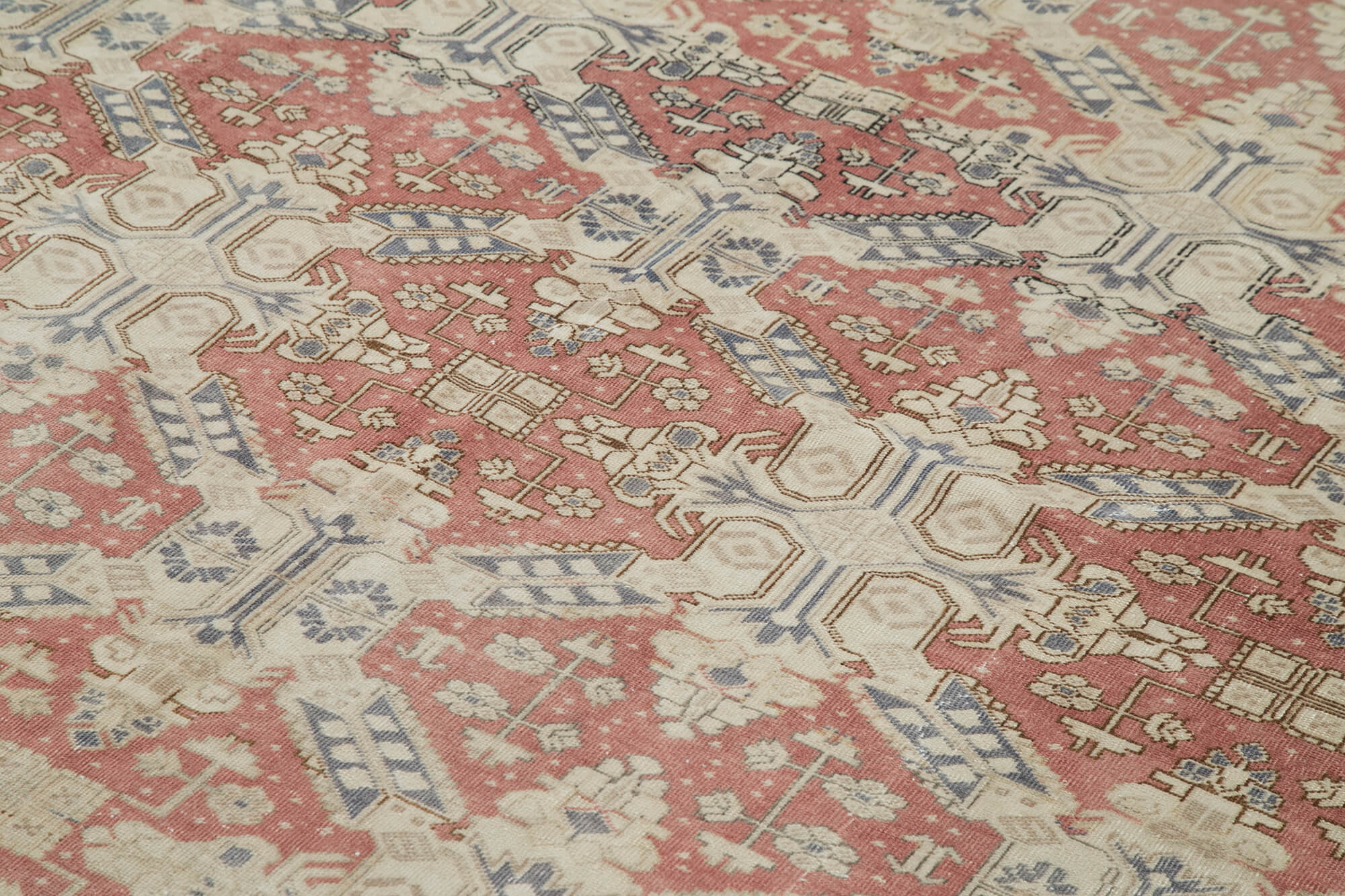 Pearl Kayseri — 2.53 x 3.38