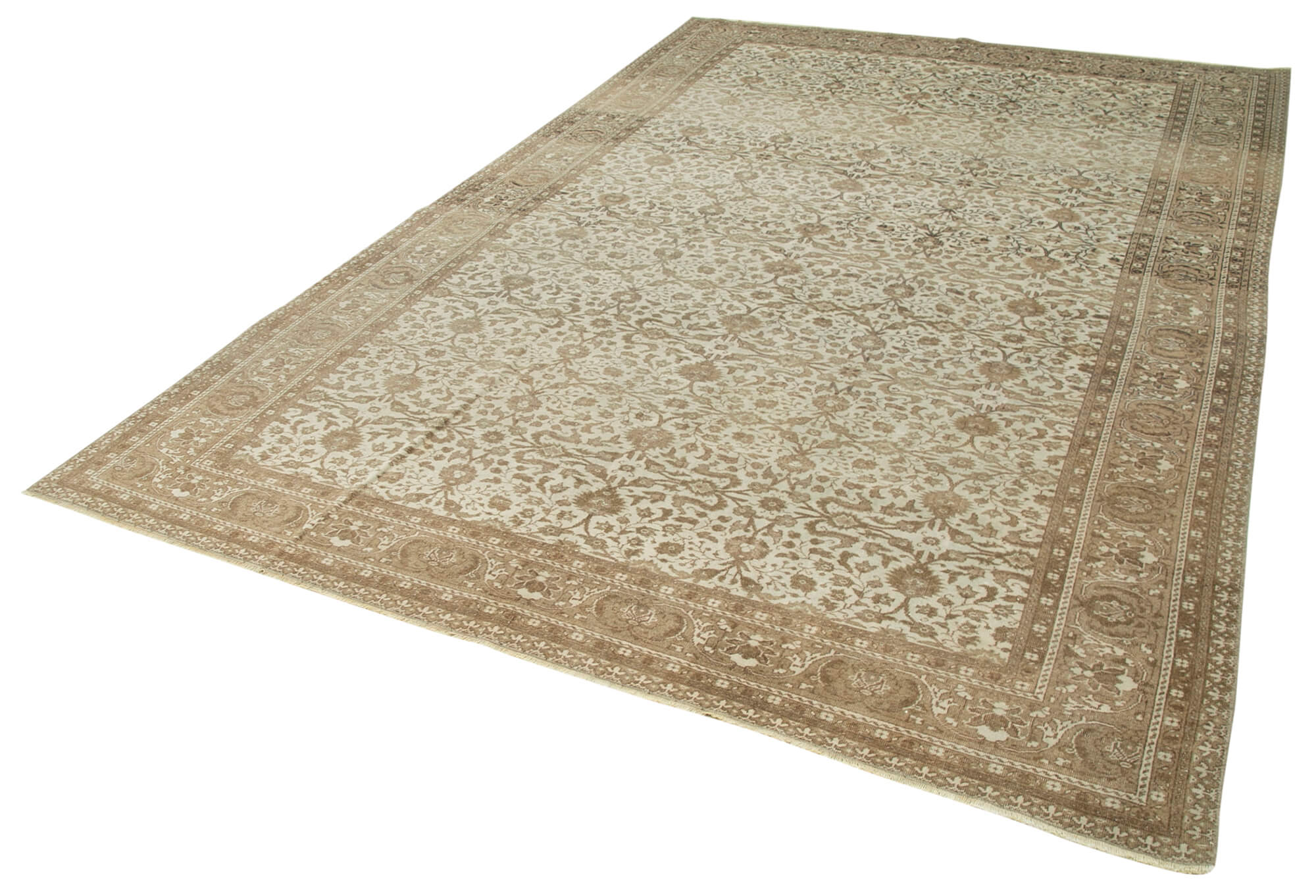 Bisque Kayseri — 2.20 x 3.34