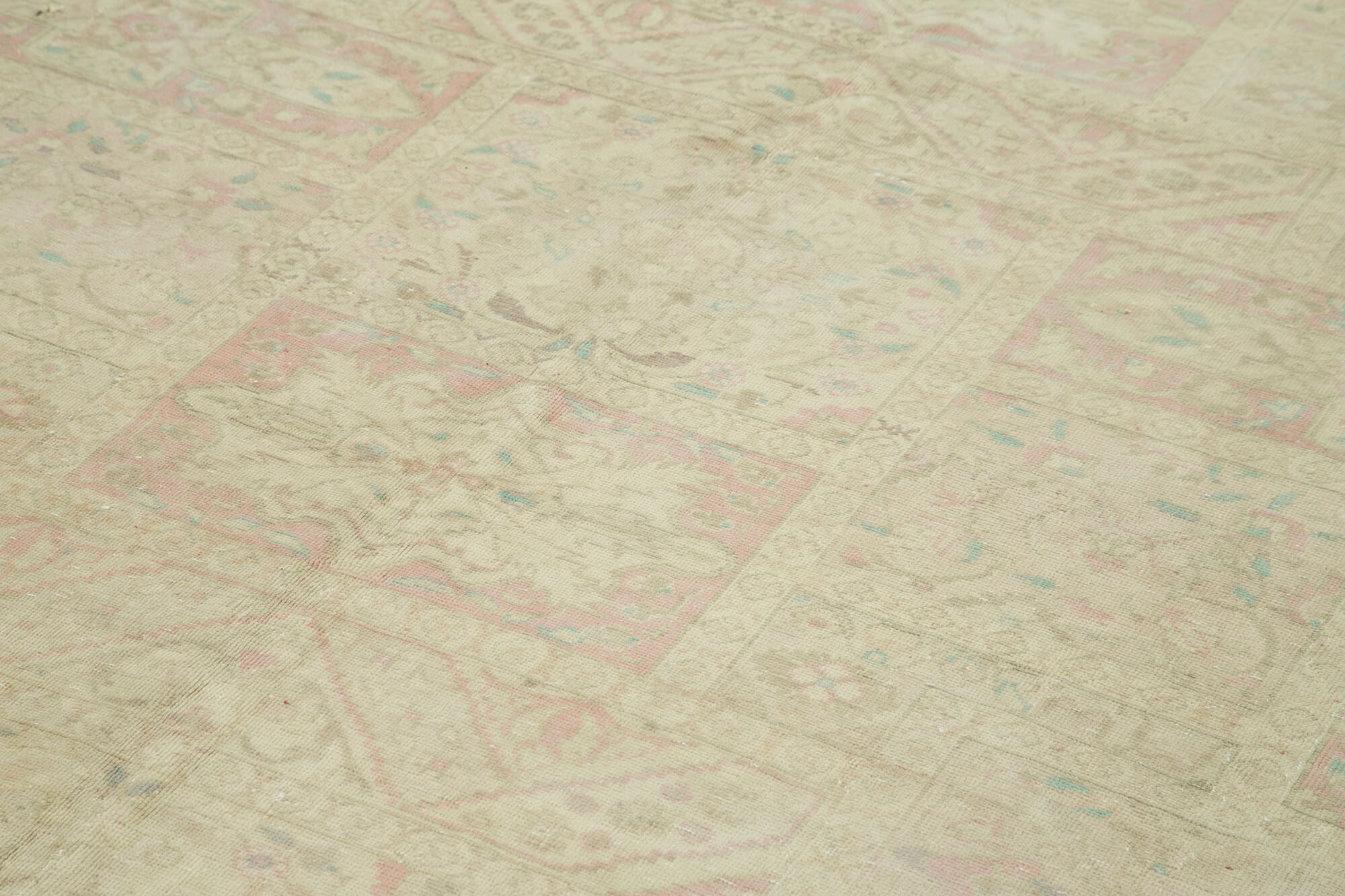 Parchment Kayseri — 2.34 x 3.68