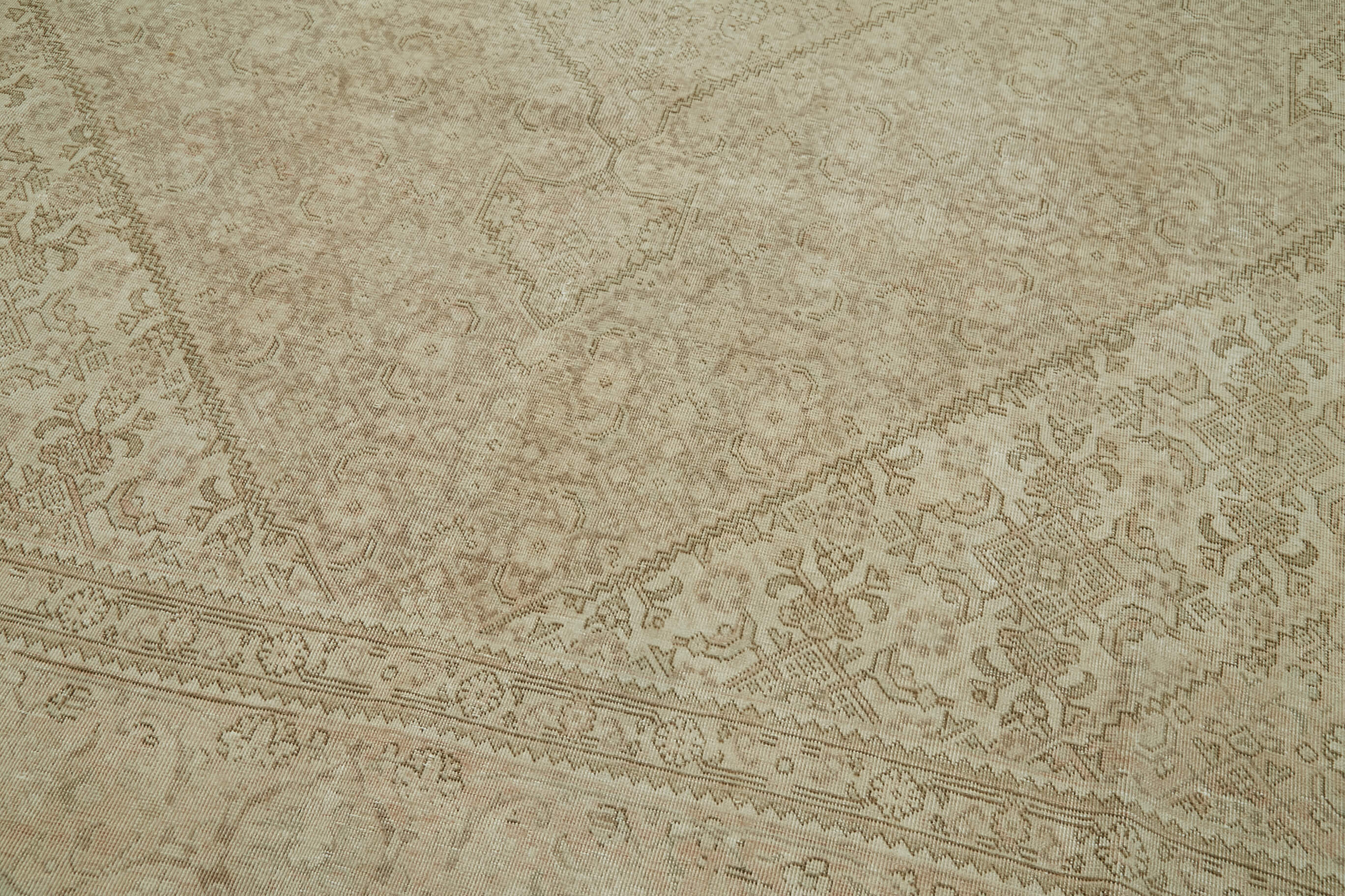 Persian Handmade — 2.90 x 3.88