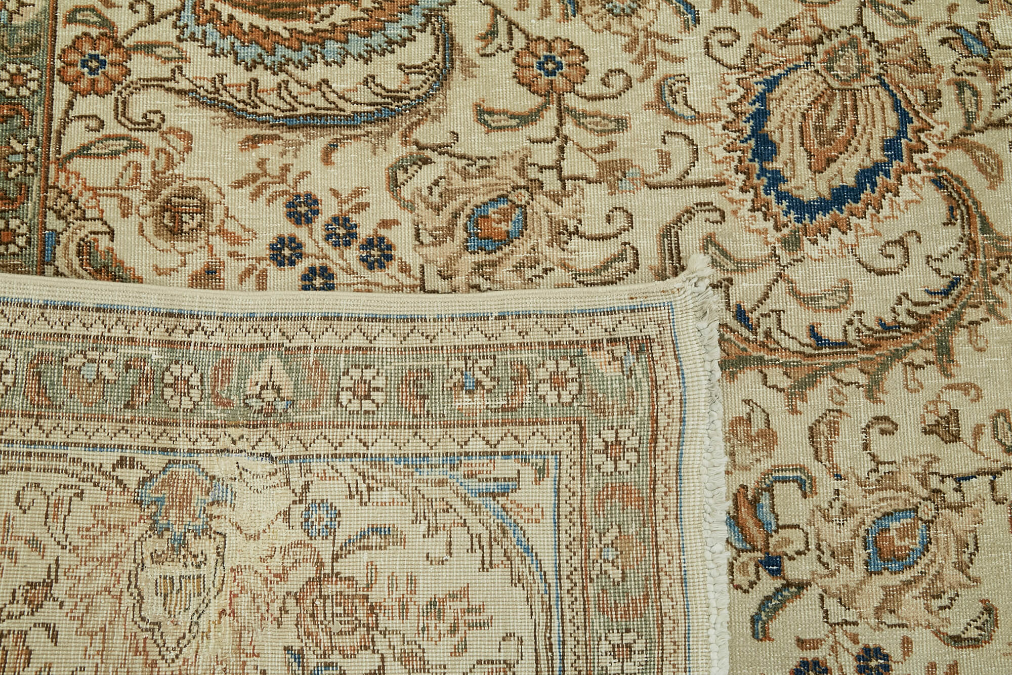 Persian Handmade — 2.90 x 3.78