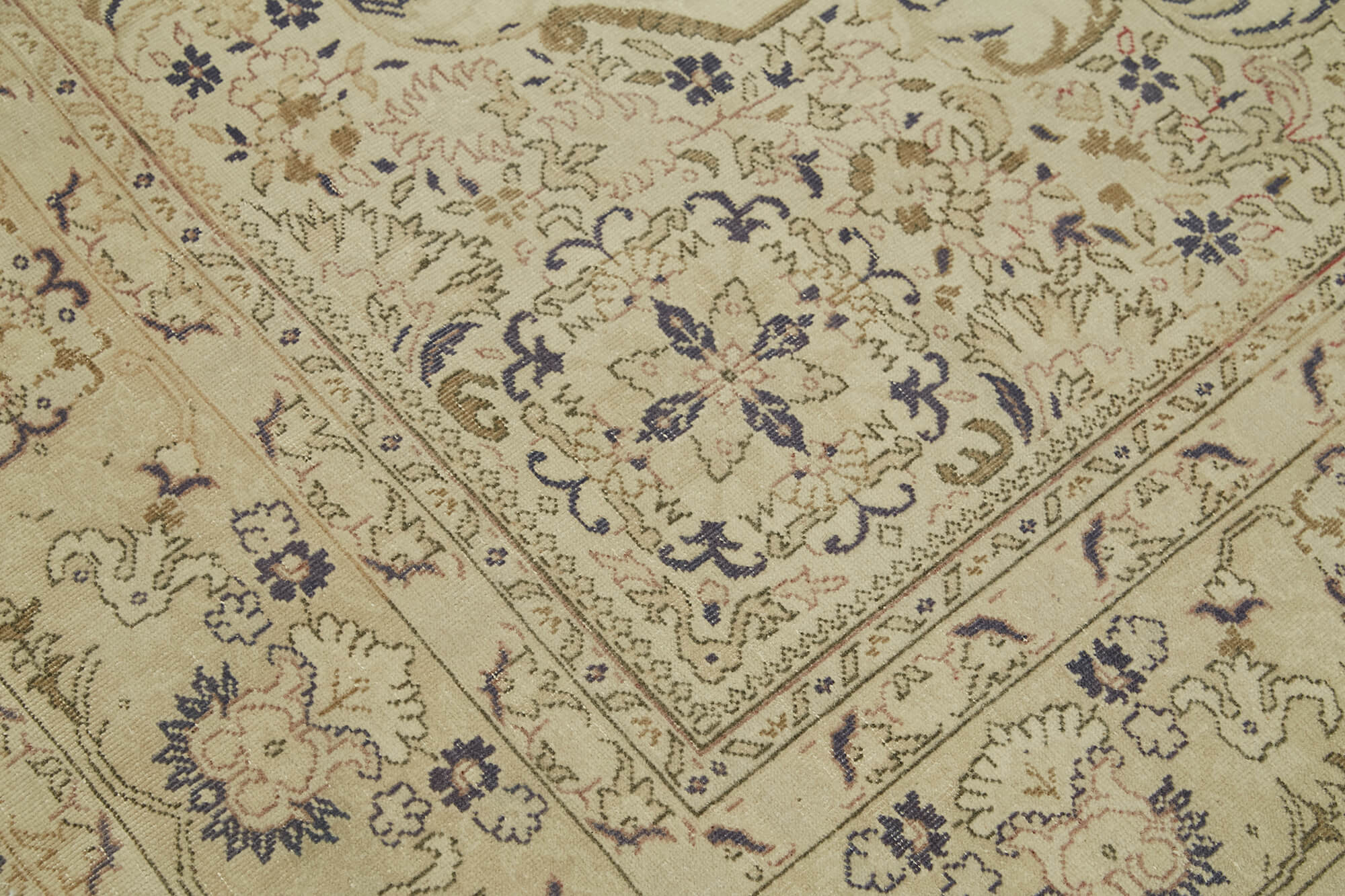 Beige Persian Handmade — 2.13 x 3.14