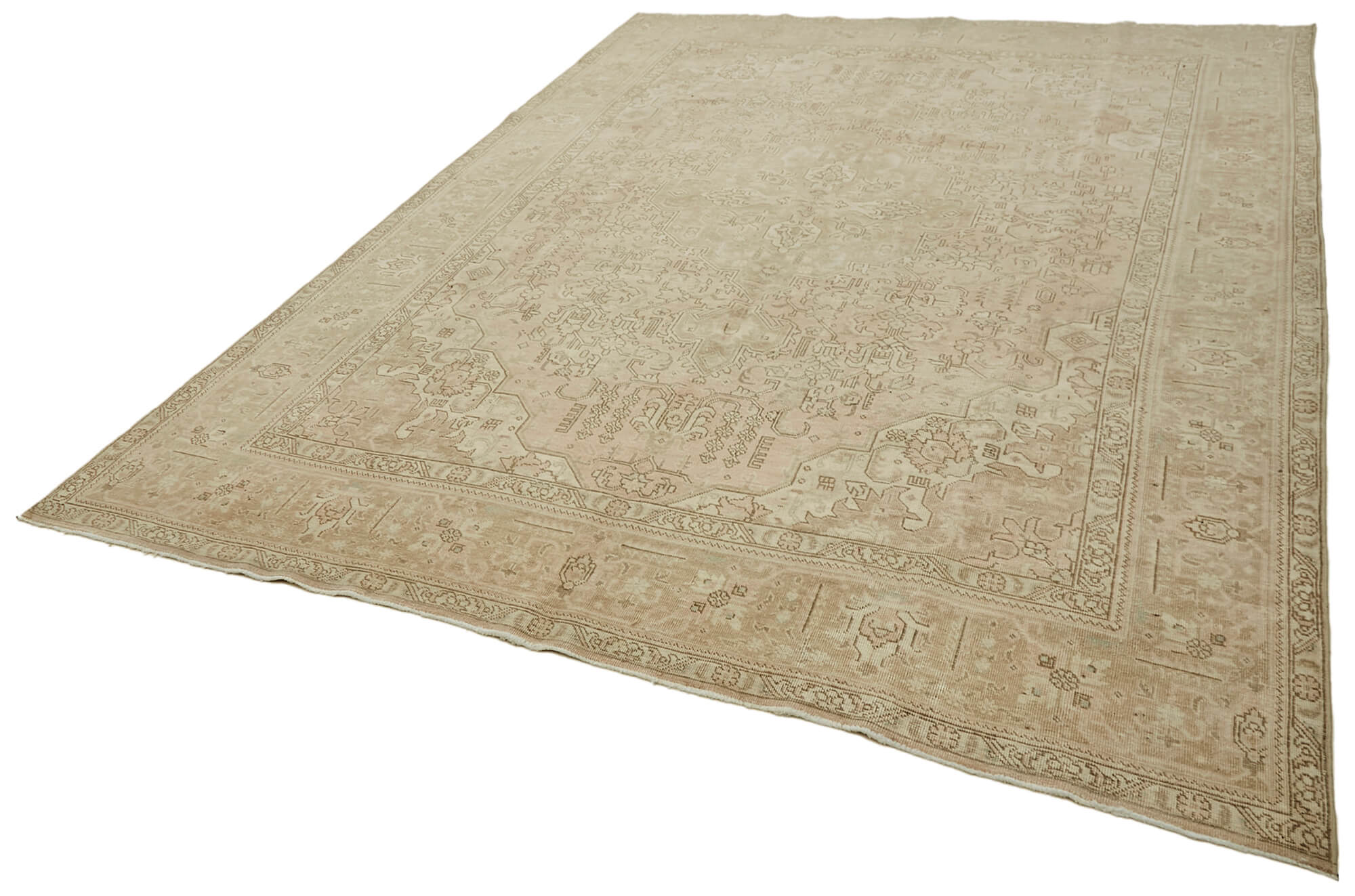 Beige Persian Handmade — 2.48 x 3.30