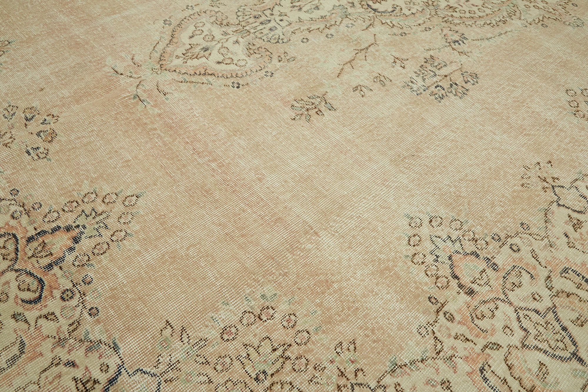 Dune Persian — 2.40 x 3.72