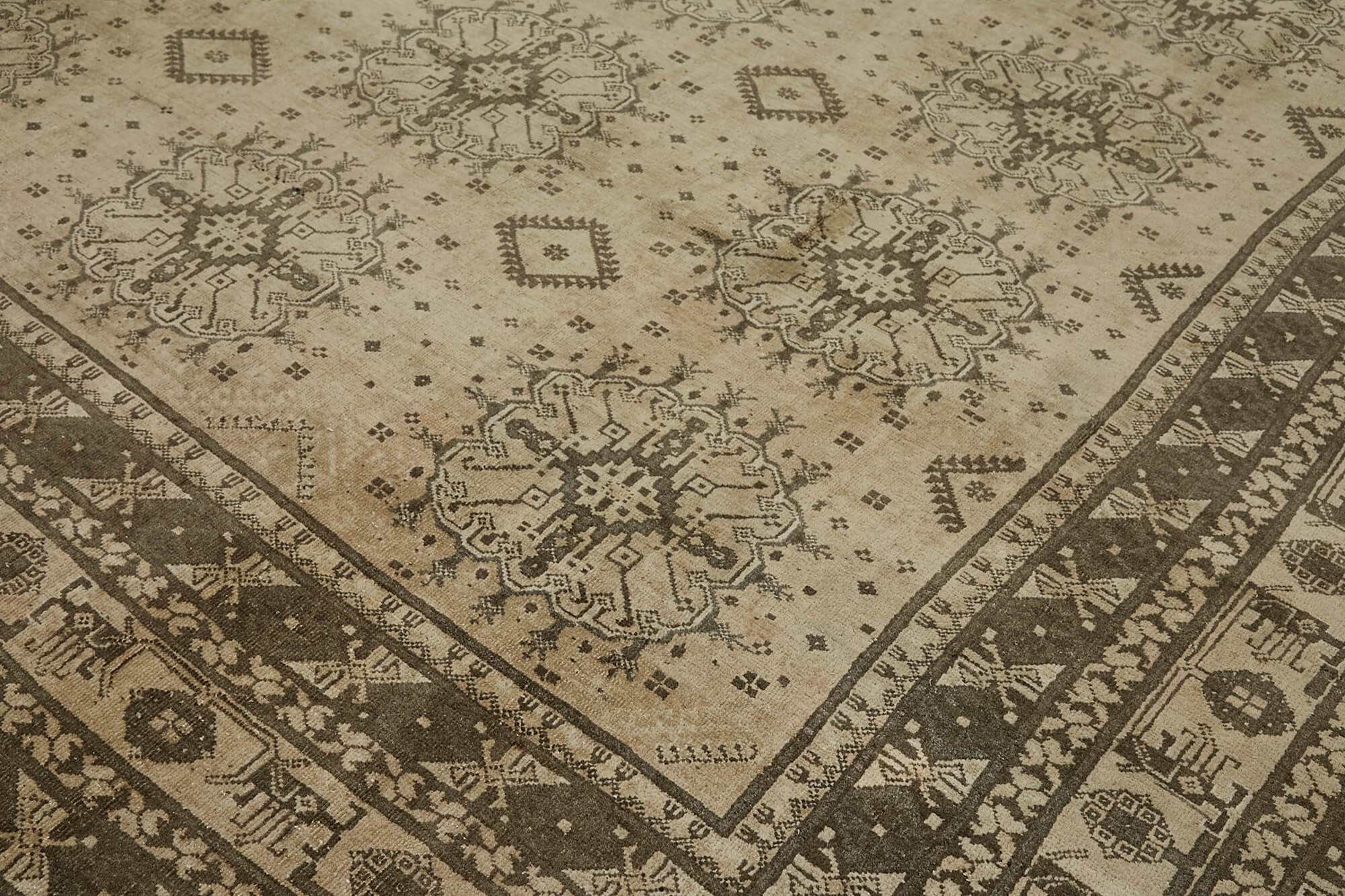 Persian Handmade — 2.97 x 3.55