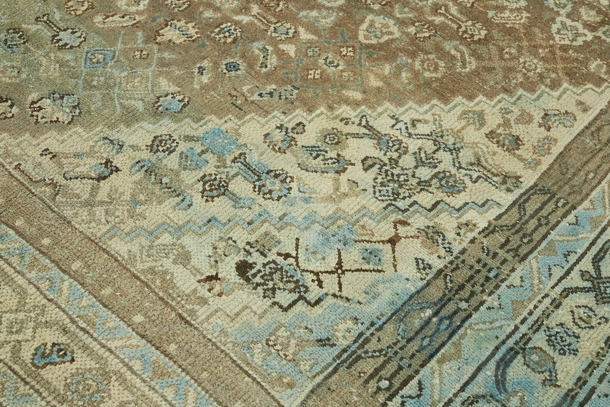 Wheat Persian — 2.55 x 3.52