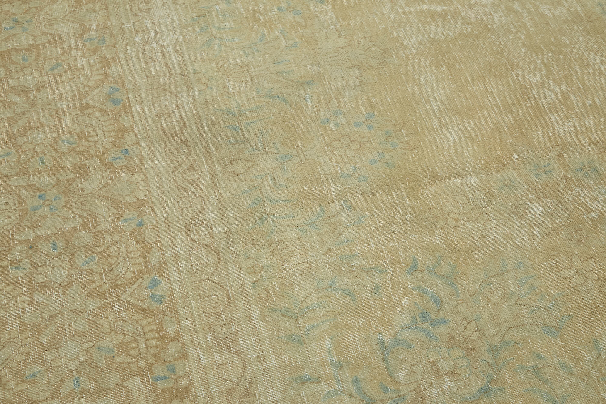 Persian Handmade — 2.95 x 3.96