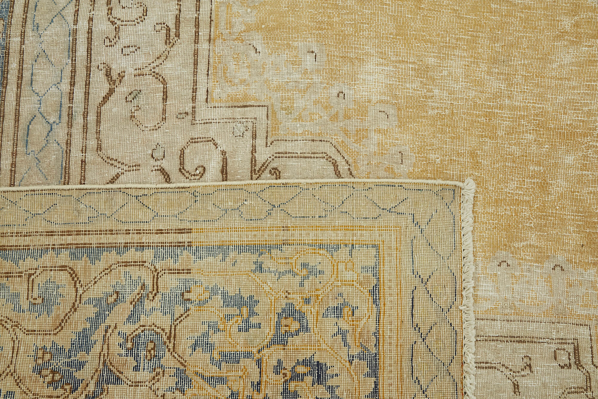 Persian Handmade — 2.75 x 3.77