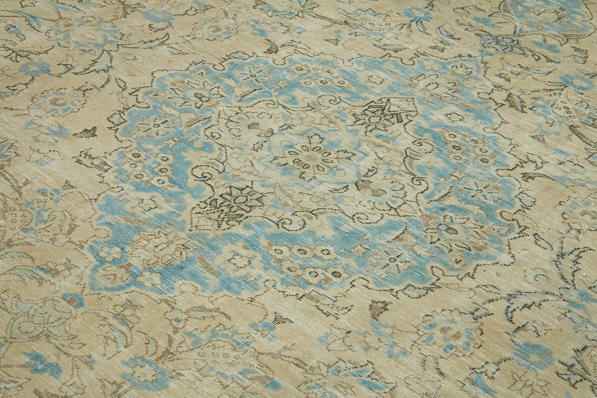 Persian Handmade — 3.14 x 3.87