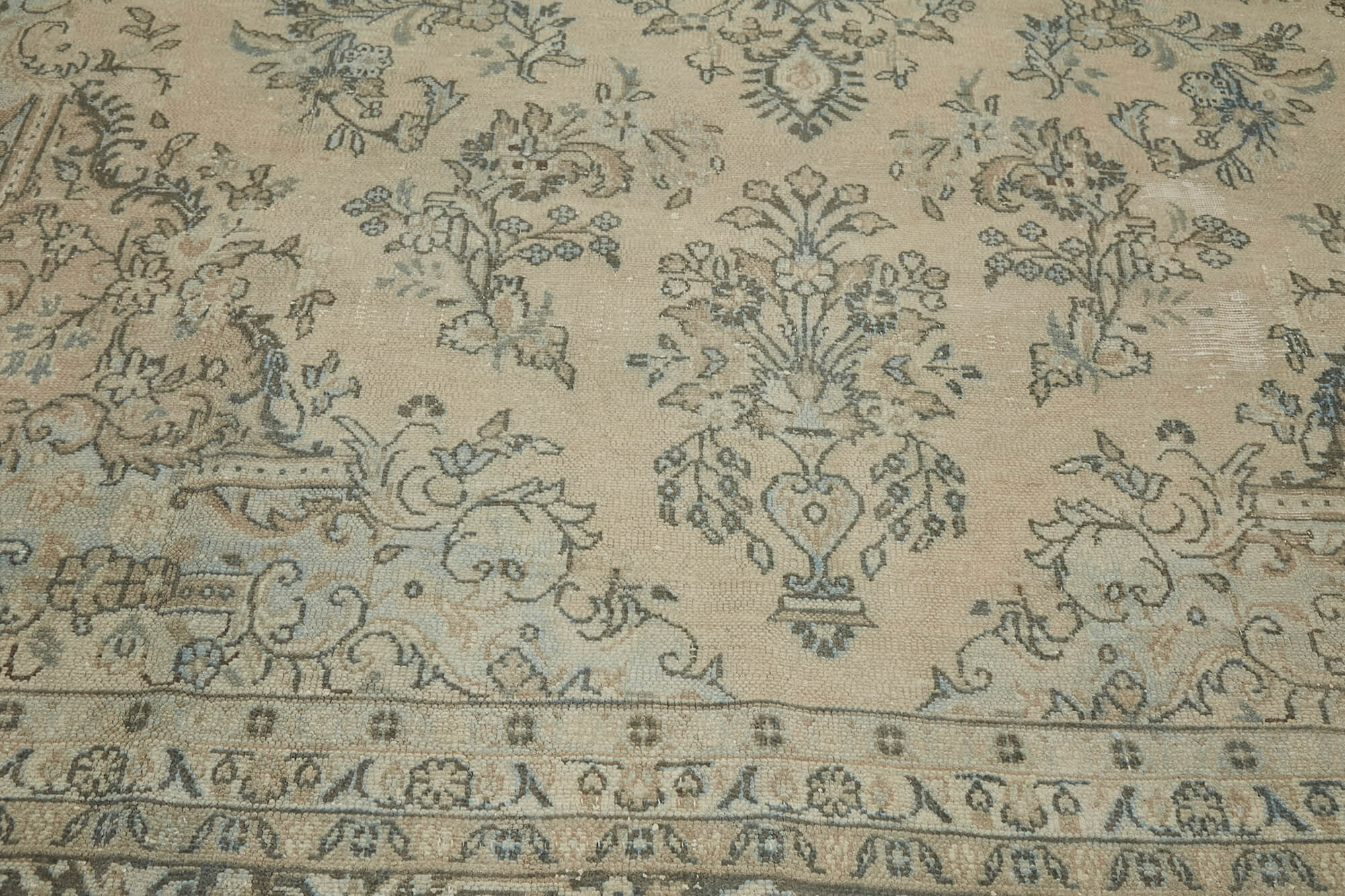 Persian Handmade — 3.19 x 4.23
