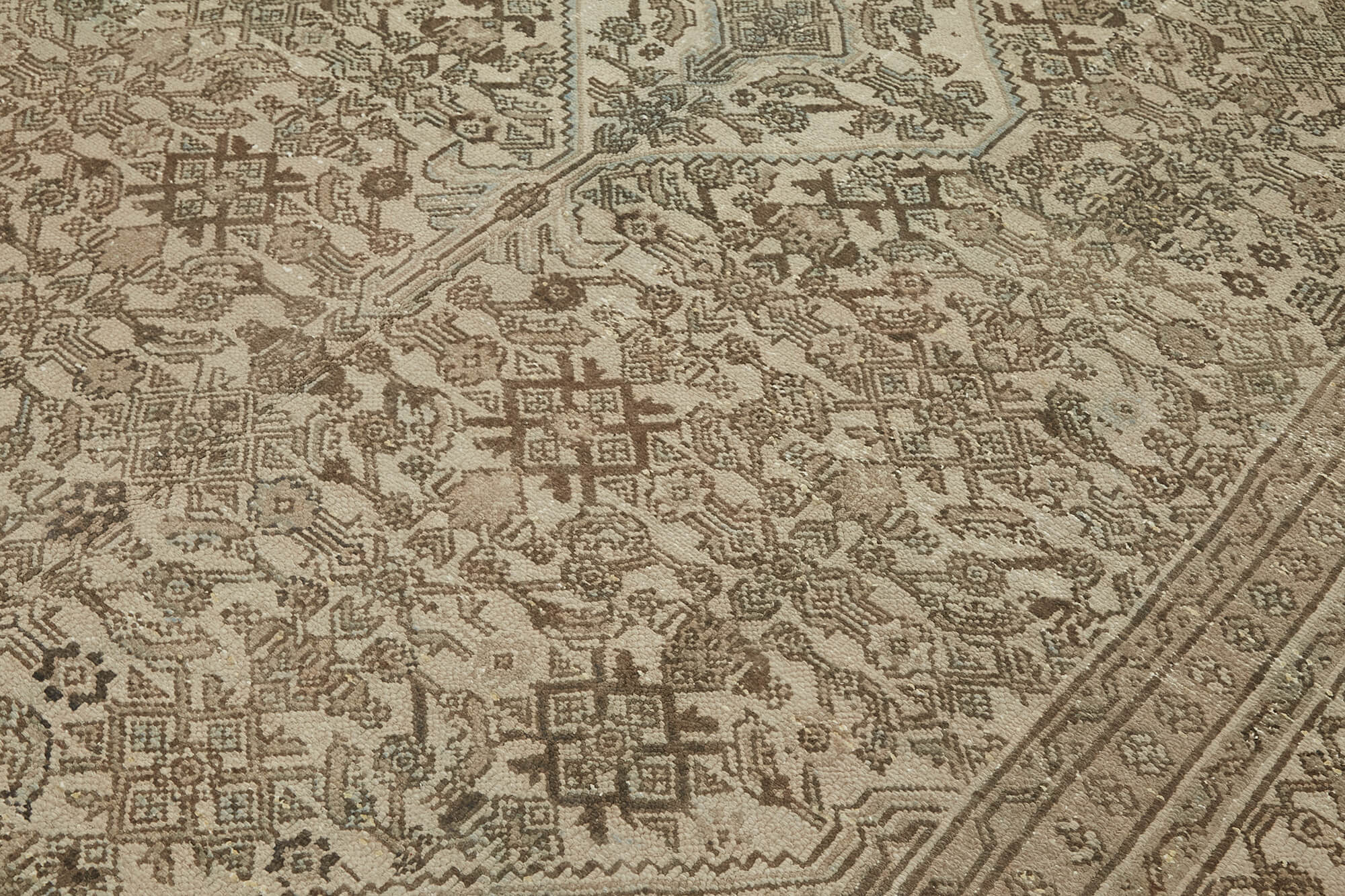 Persian Handmade — 2.54 x 3.61