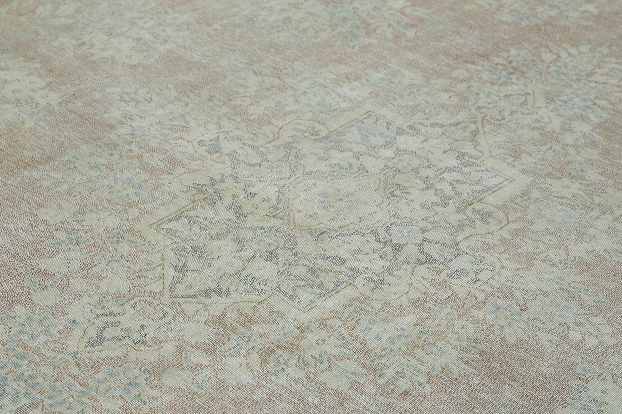 Beige Persian Handmade — 2.98 x 3.98