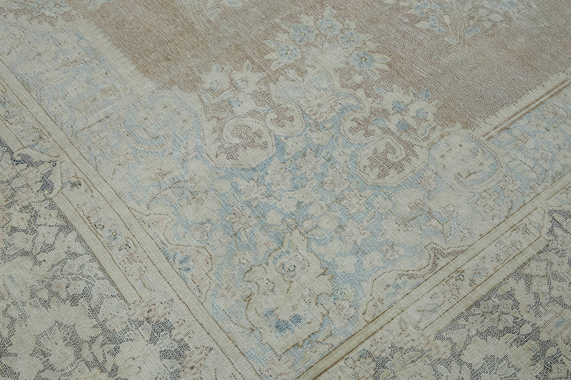 Beige Persian Handmade — 2.98 x 3.98