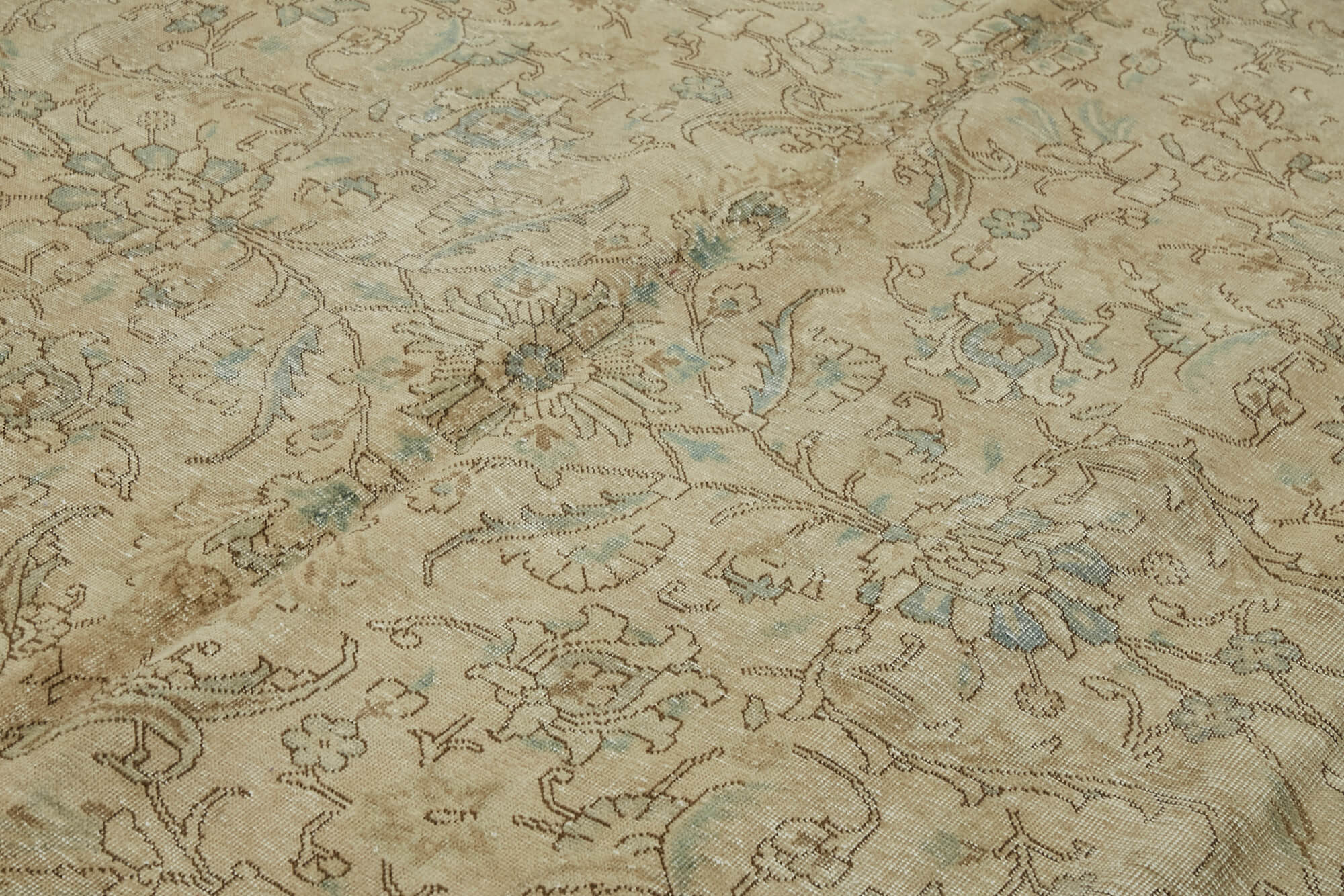 Persian Handmade — 2.94 x 3.97