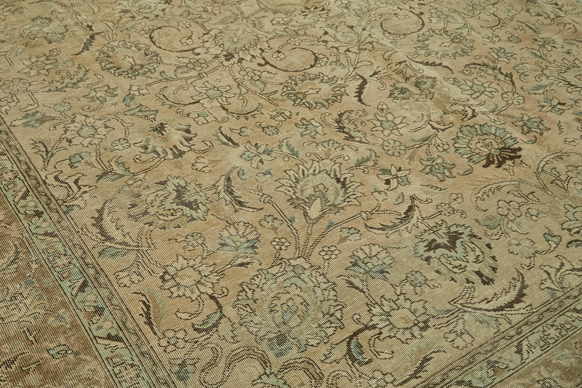 Persian Handmade — 2.77 x 3.76