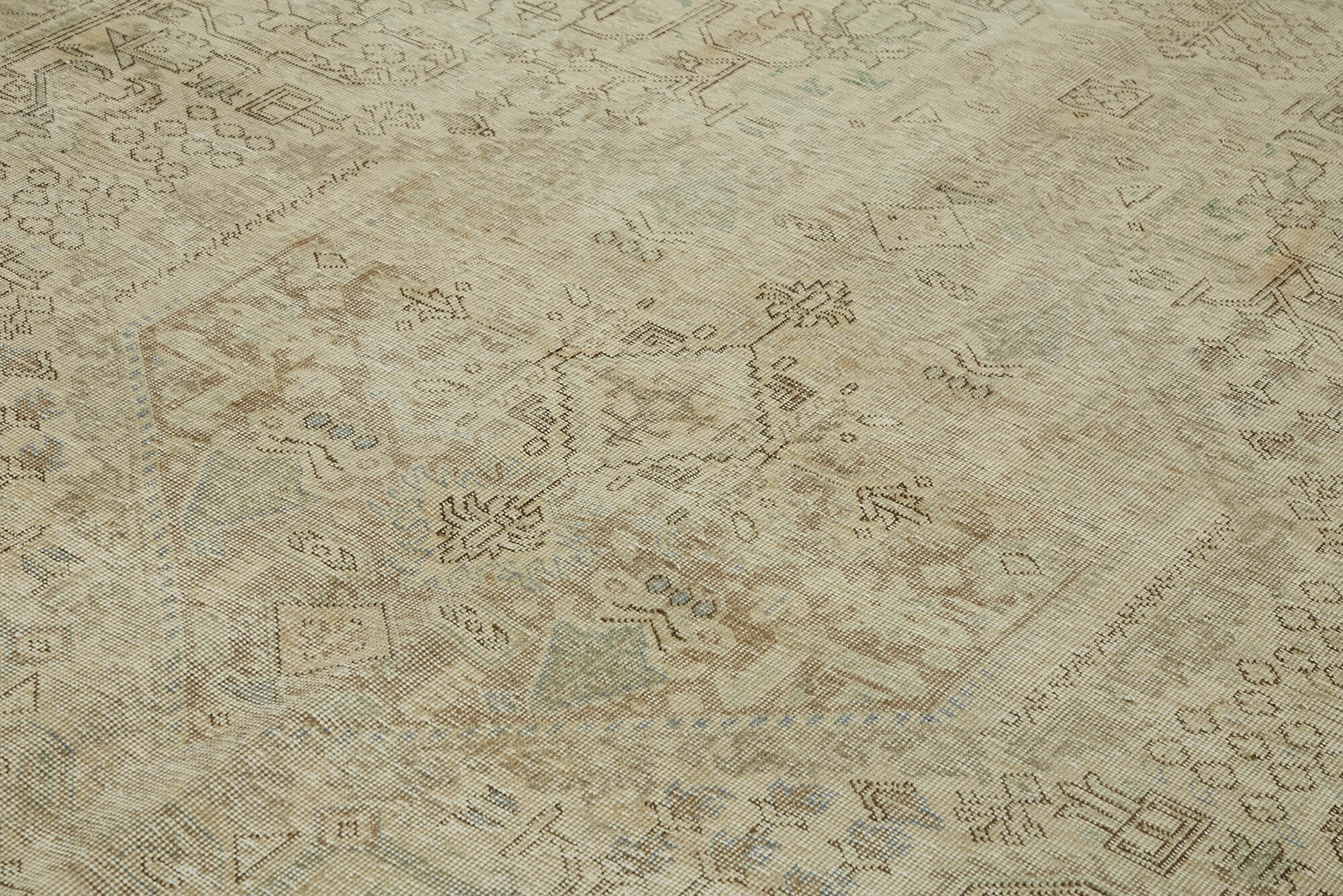Persian Handmade — 2.87 x 3.86