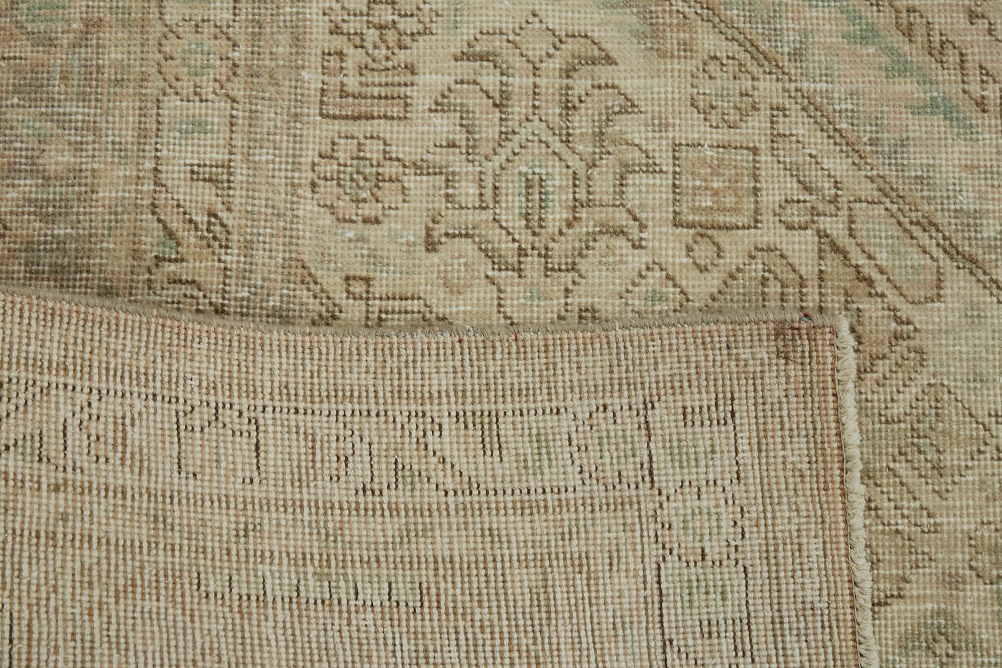 Beige Persian Handmade — 2.92 x 3.90