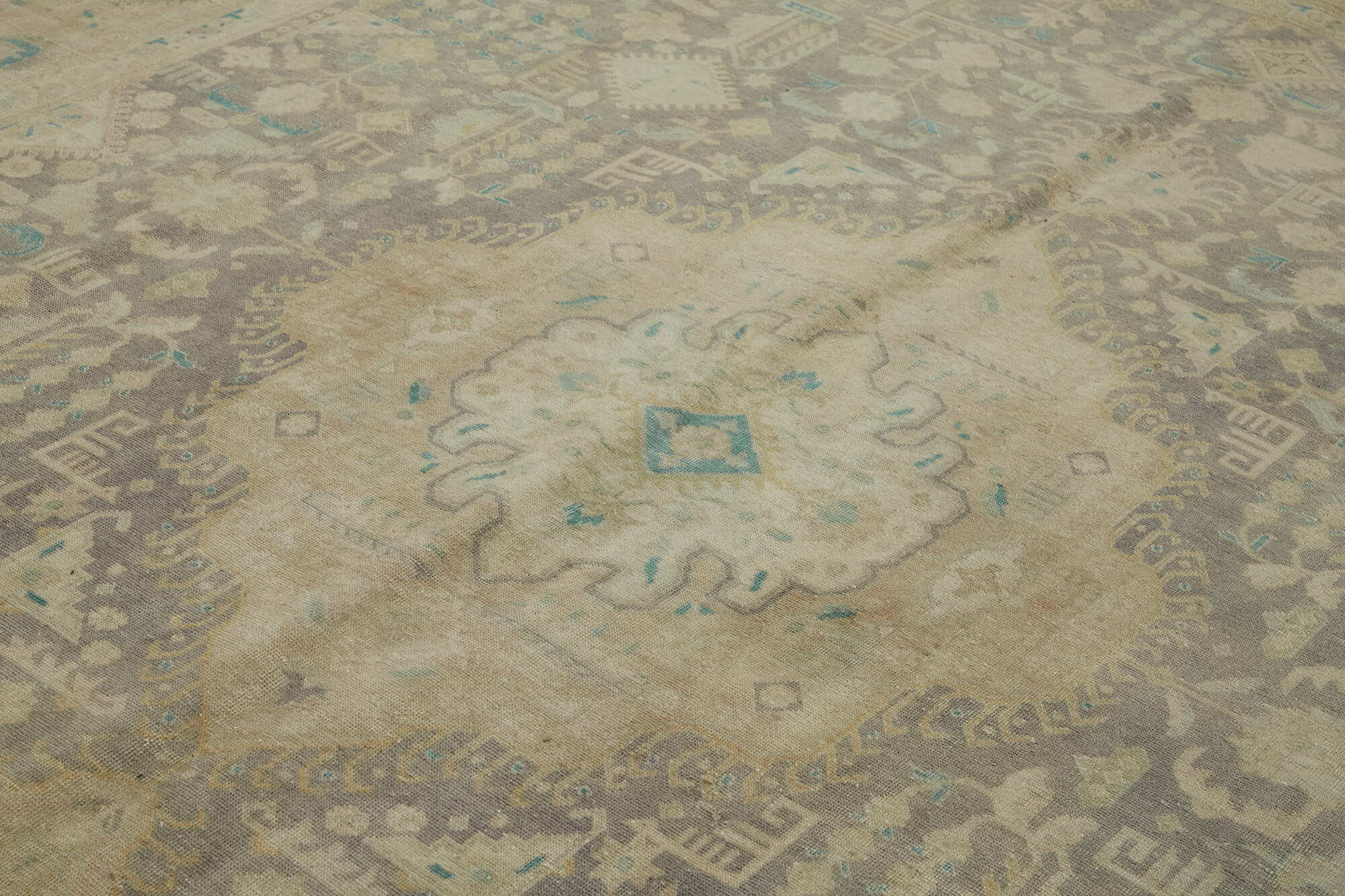 Persian Handmade — 2.90 x 3.89