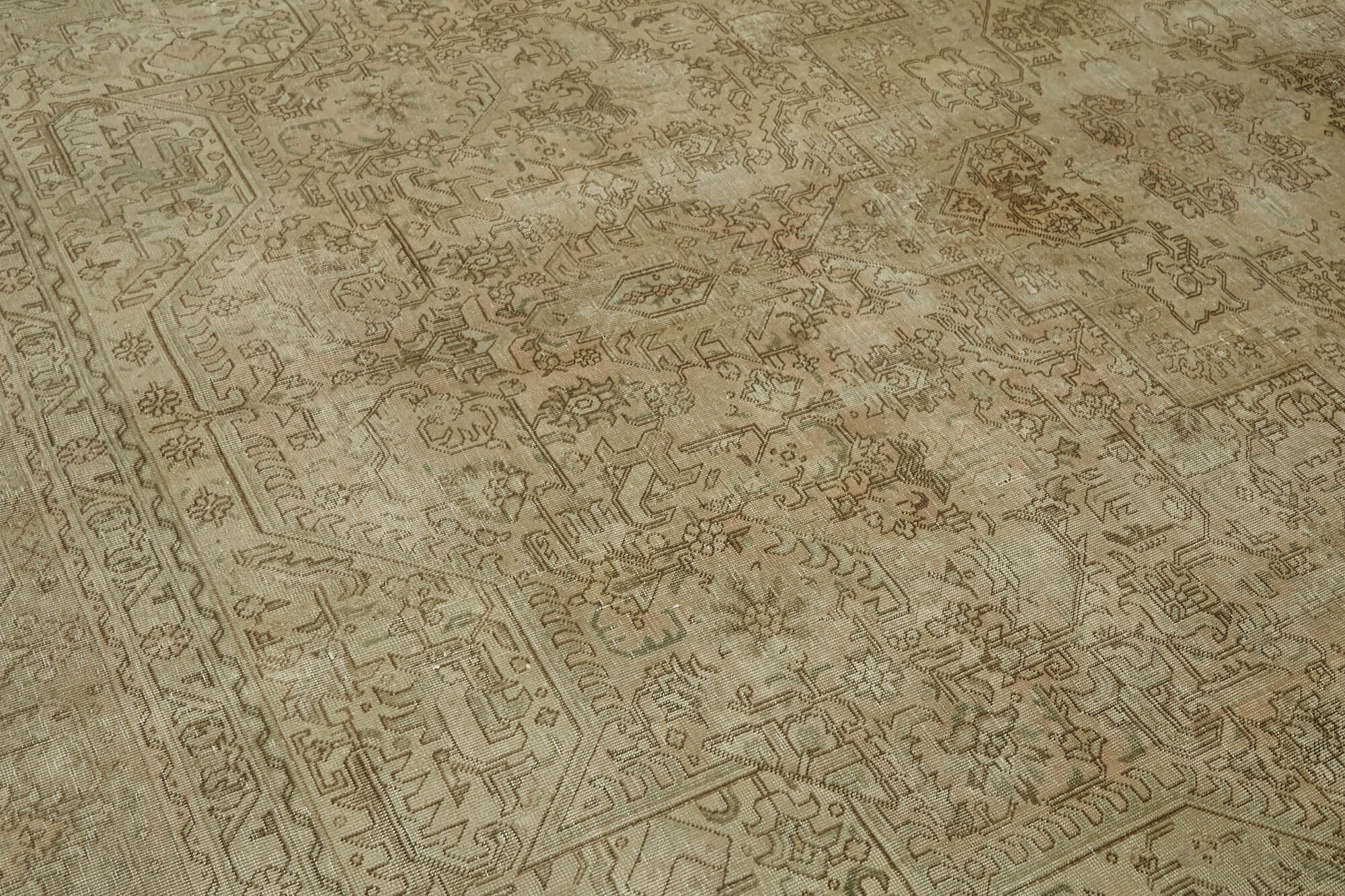 Persian Handmade — 2.93 x 3.97