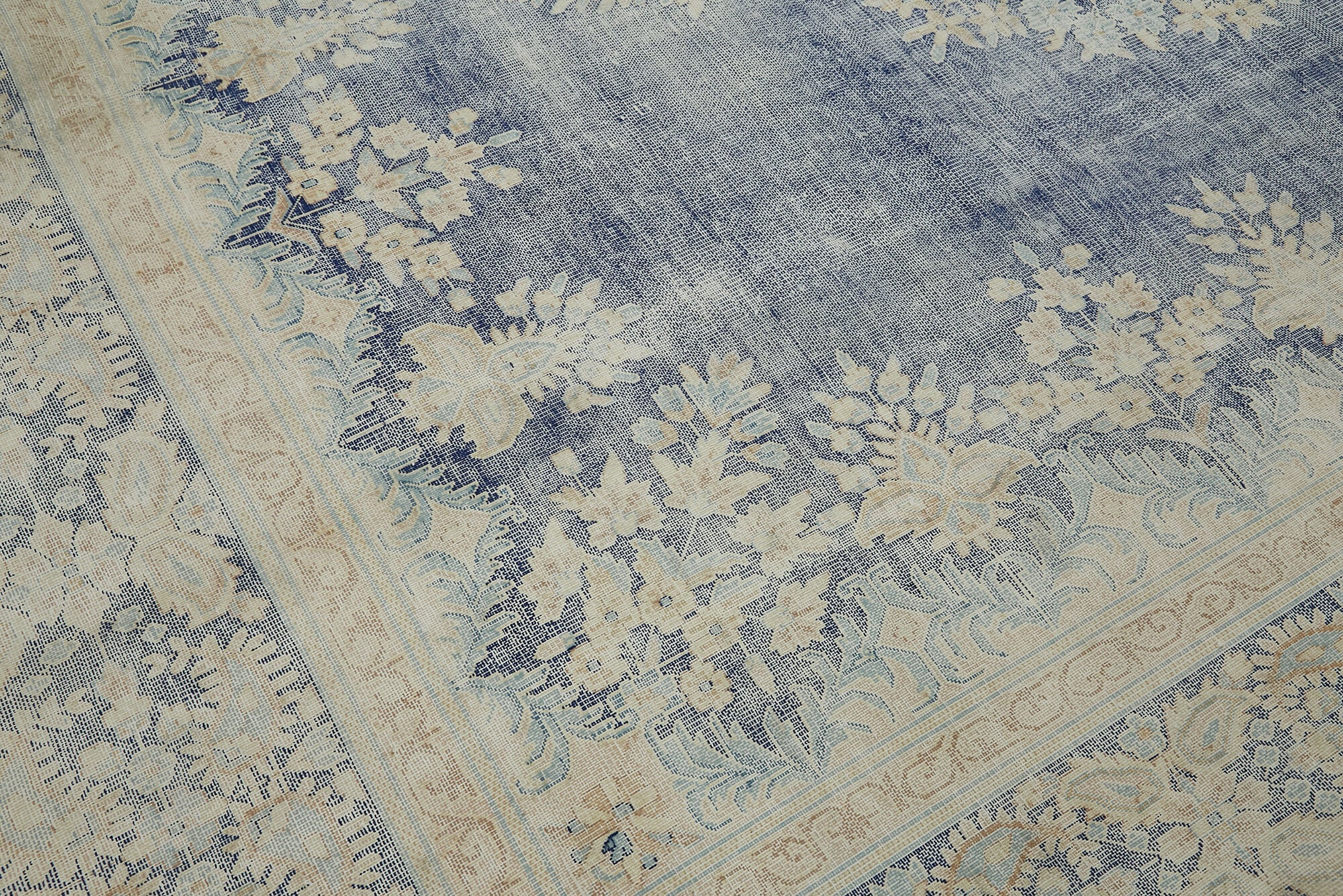 Persian Handmade — 2.95 x 3.76