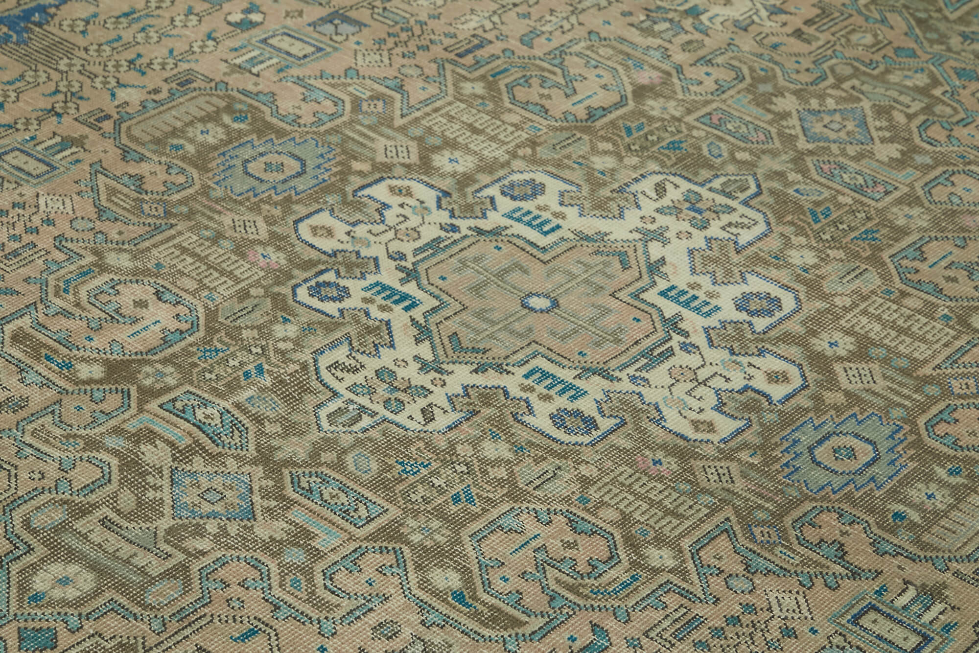 Persian Handmade — 2.83 x 3.71