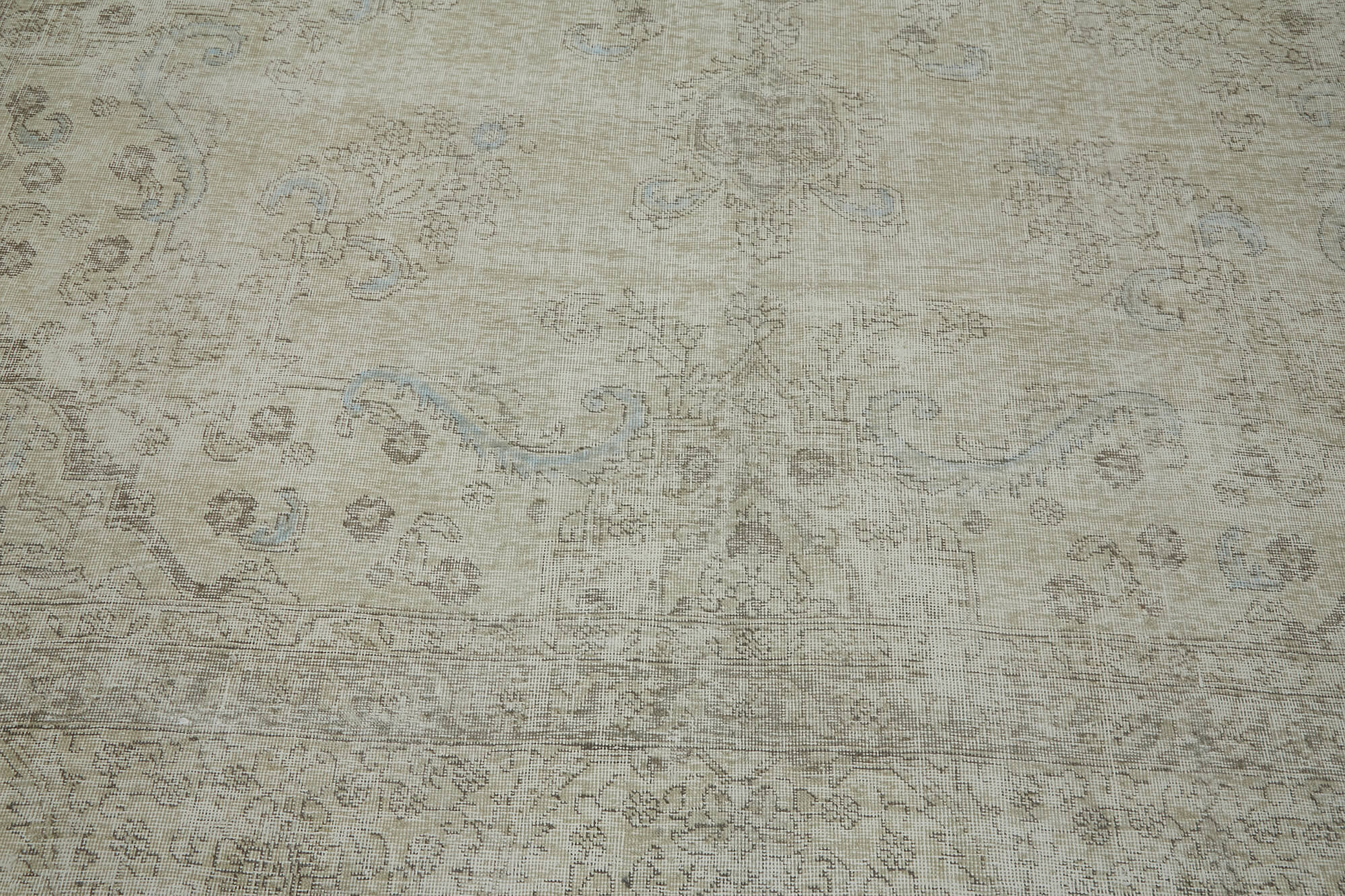 Persian Handmade — 2.90 x 3.93